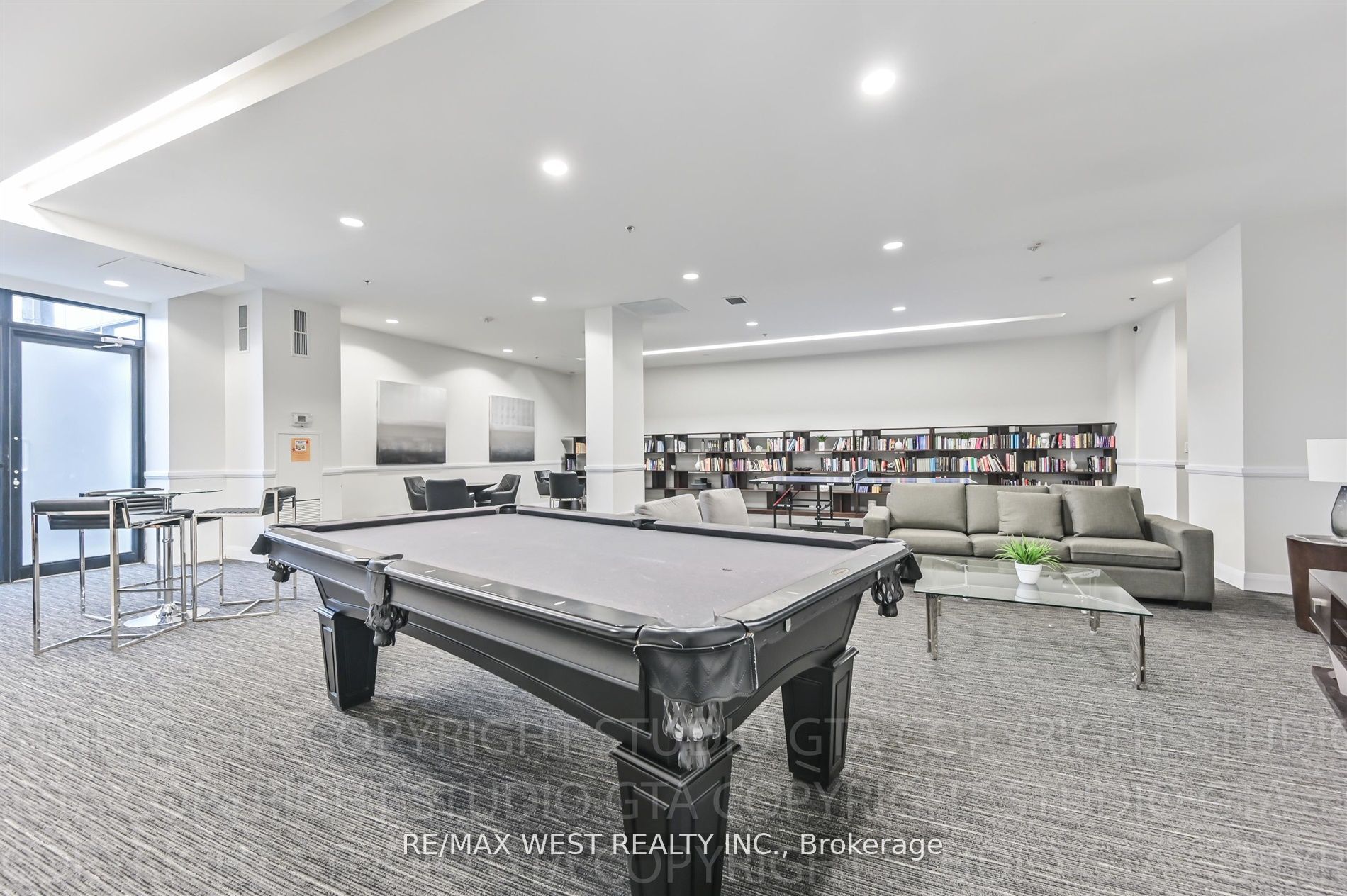 2900 Highway 7 Rd, #606