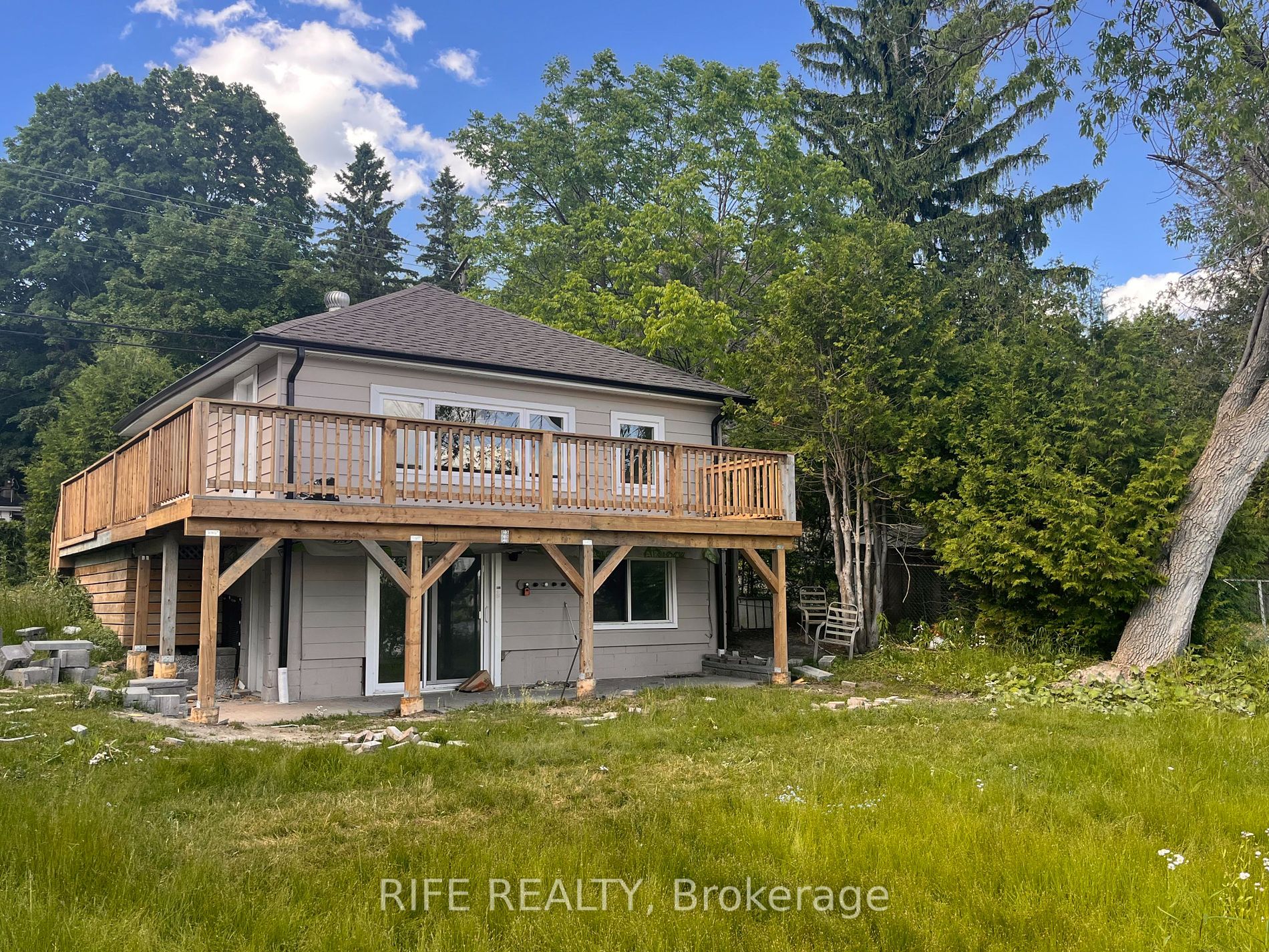 41 Connor Dr