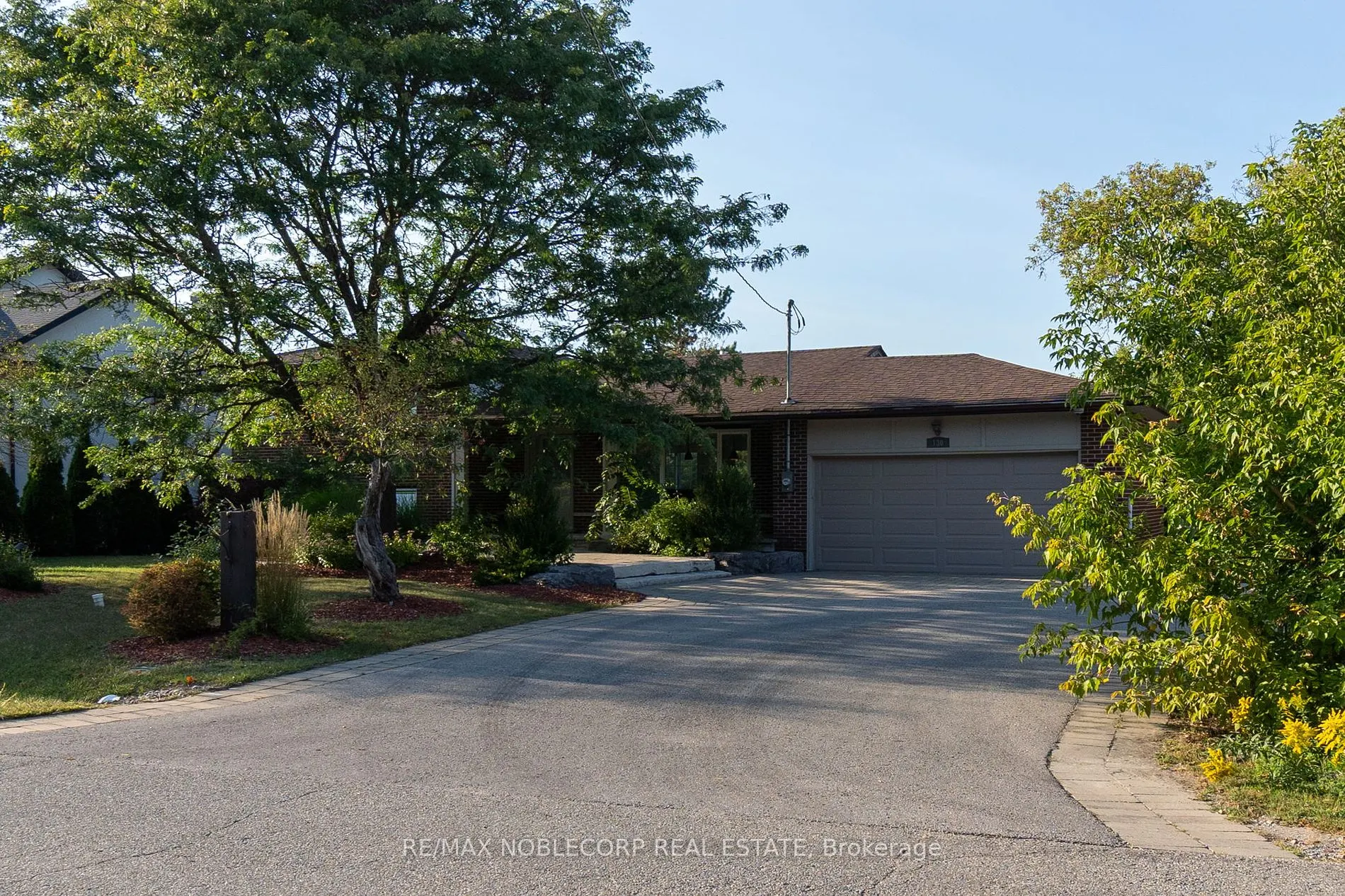 130 Dew St