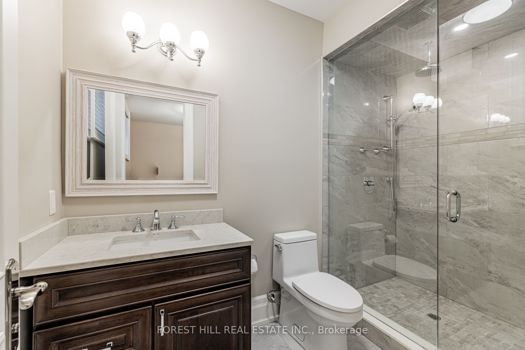 223 Crestwood Rd