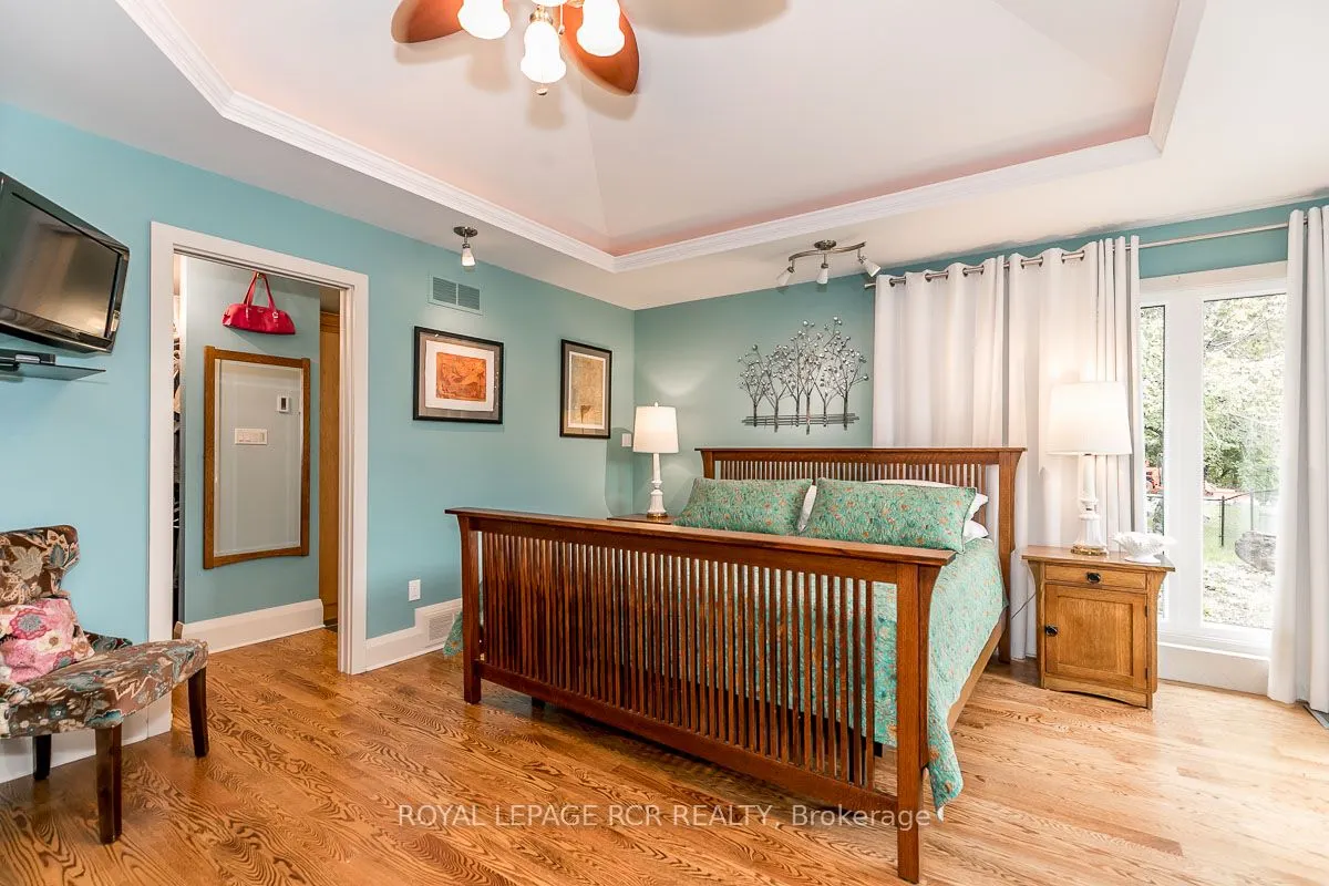 16365 Bathurst Street