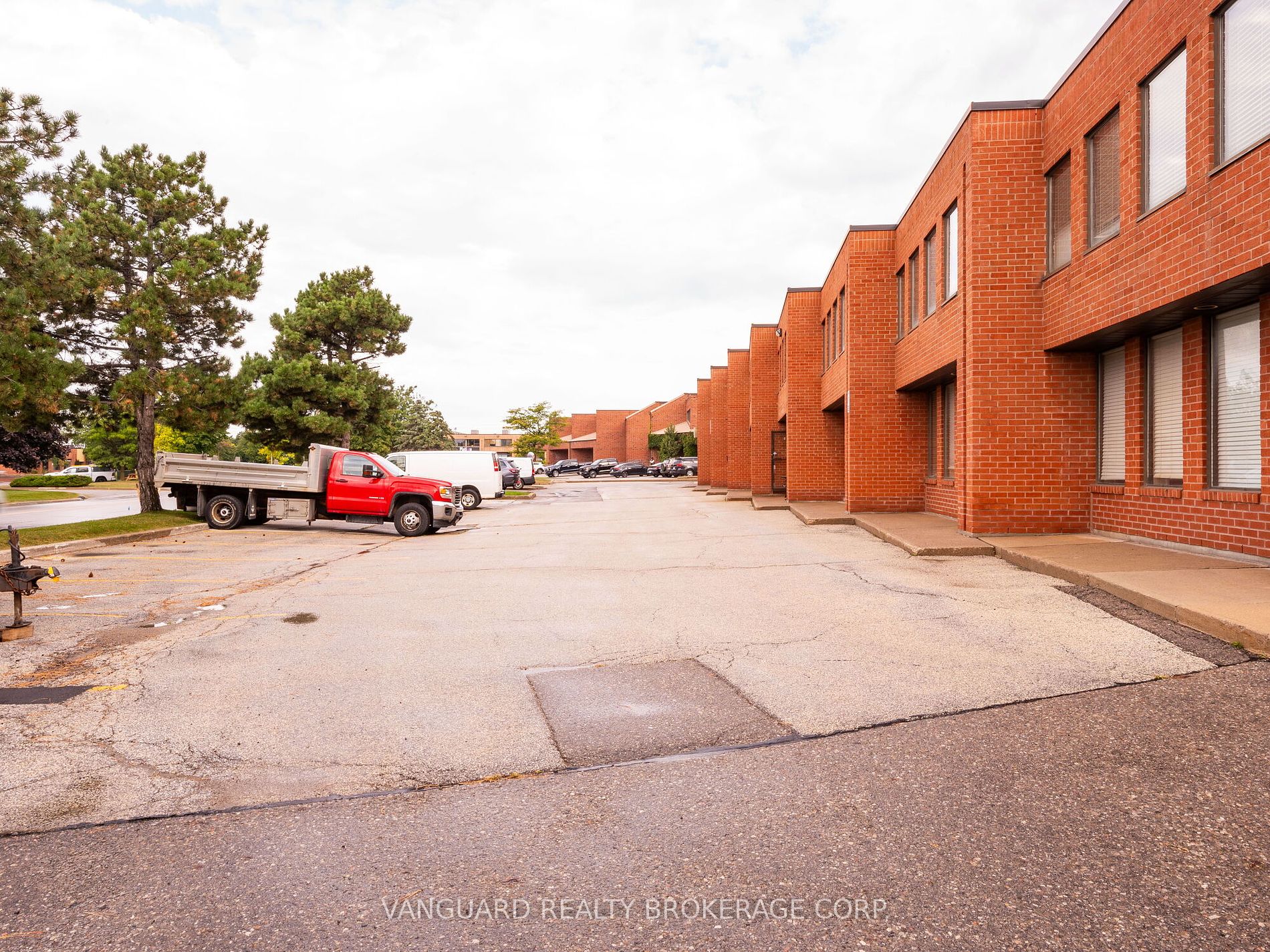 603 Millway Ave, #6