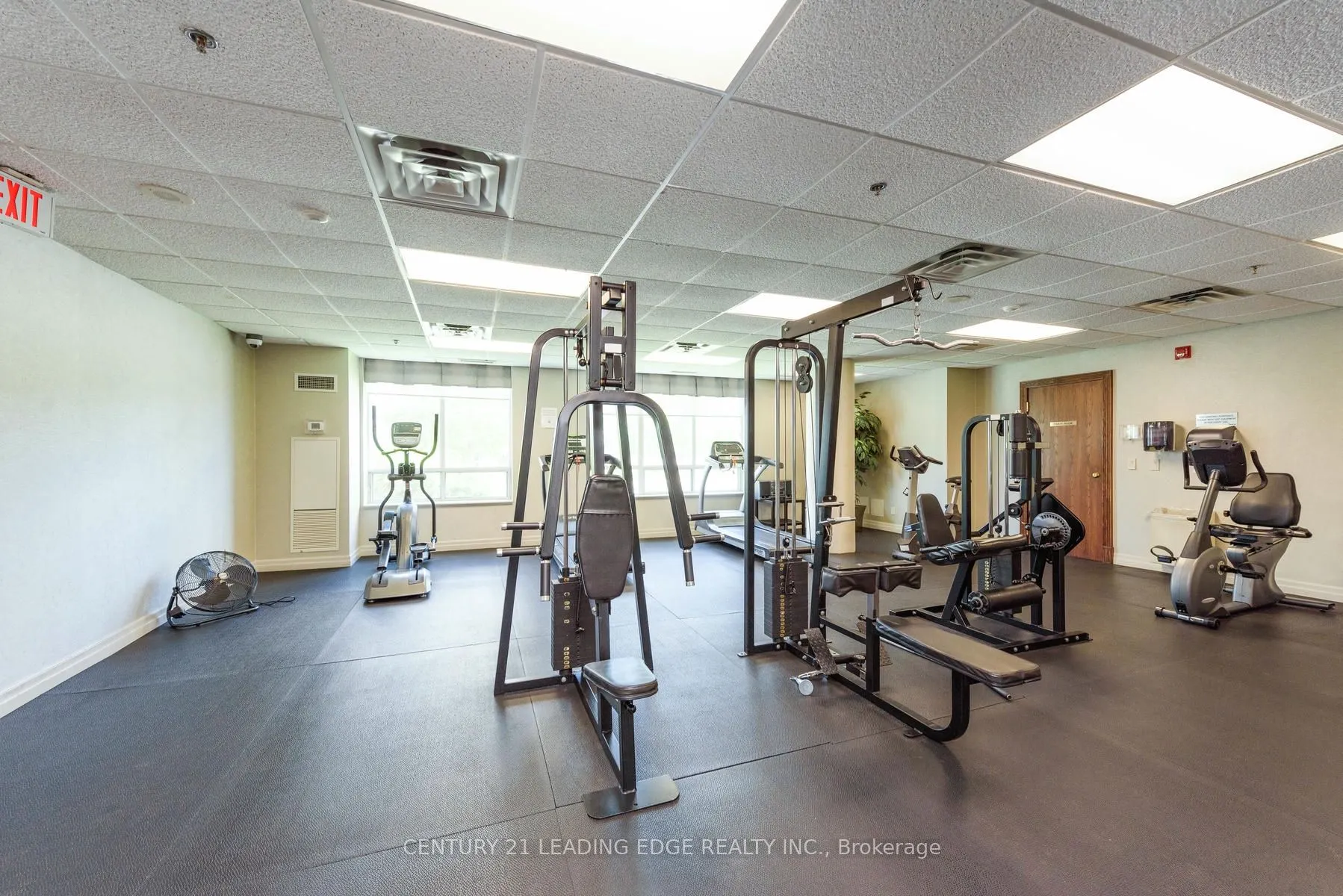 11 Oneida Cres, #712