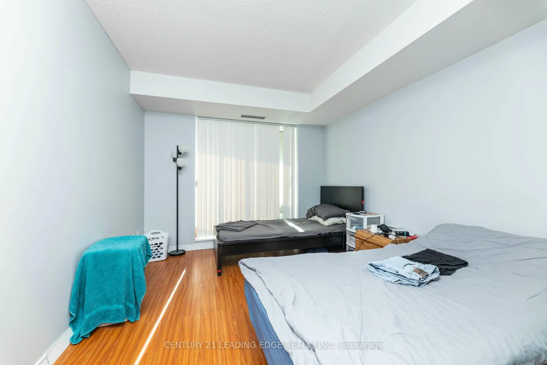 11 Oneida Cres, #712