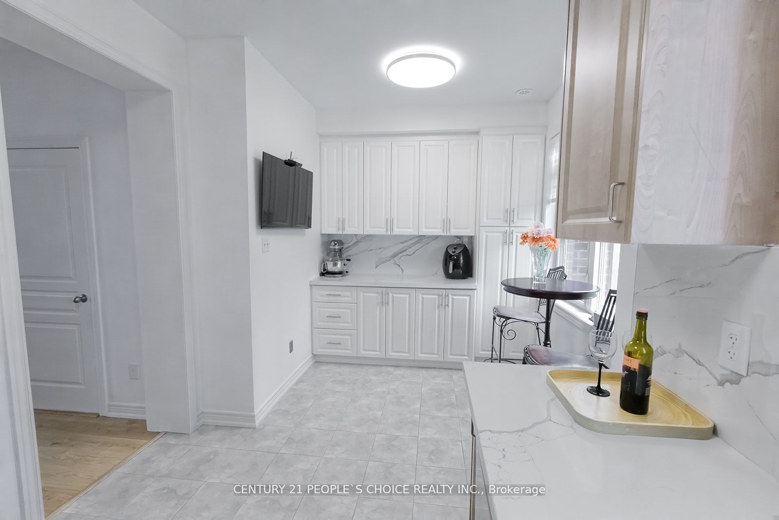 102 Roy Grove Way
