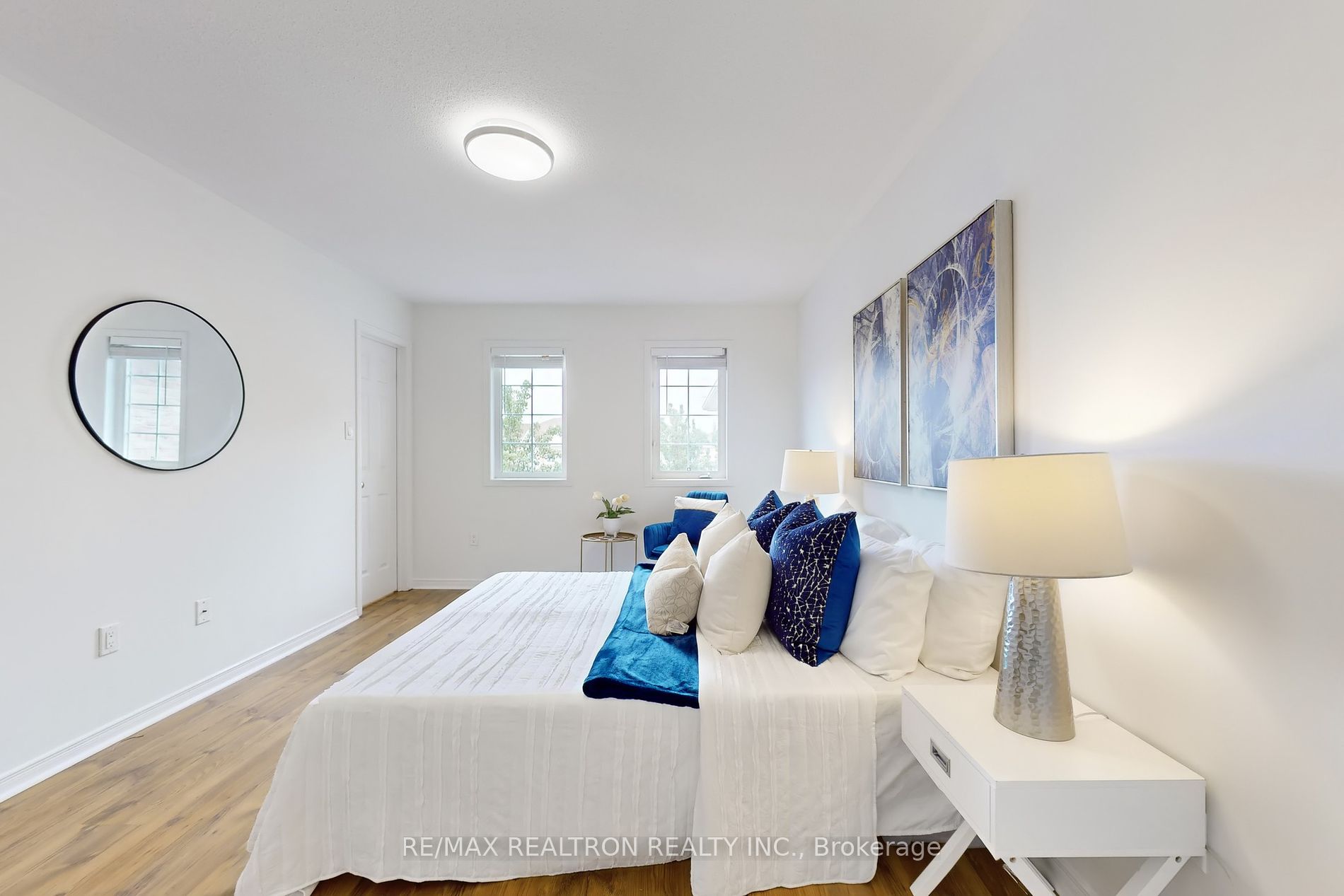 102 LOWTHER Ave