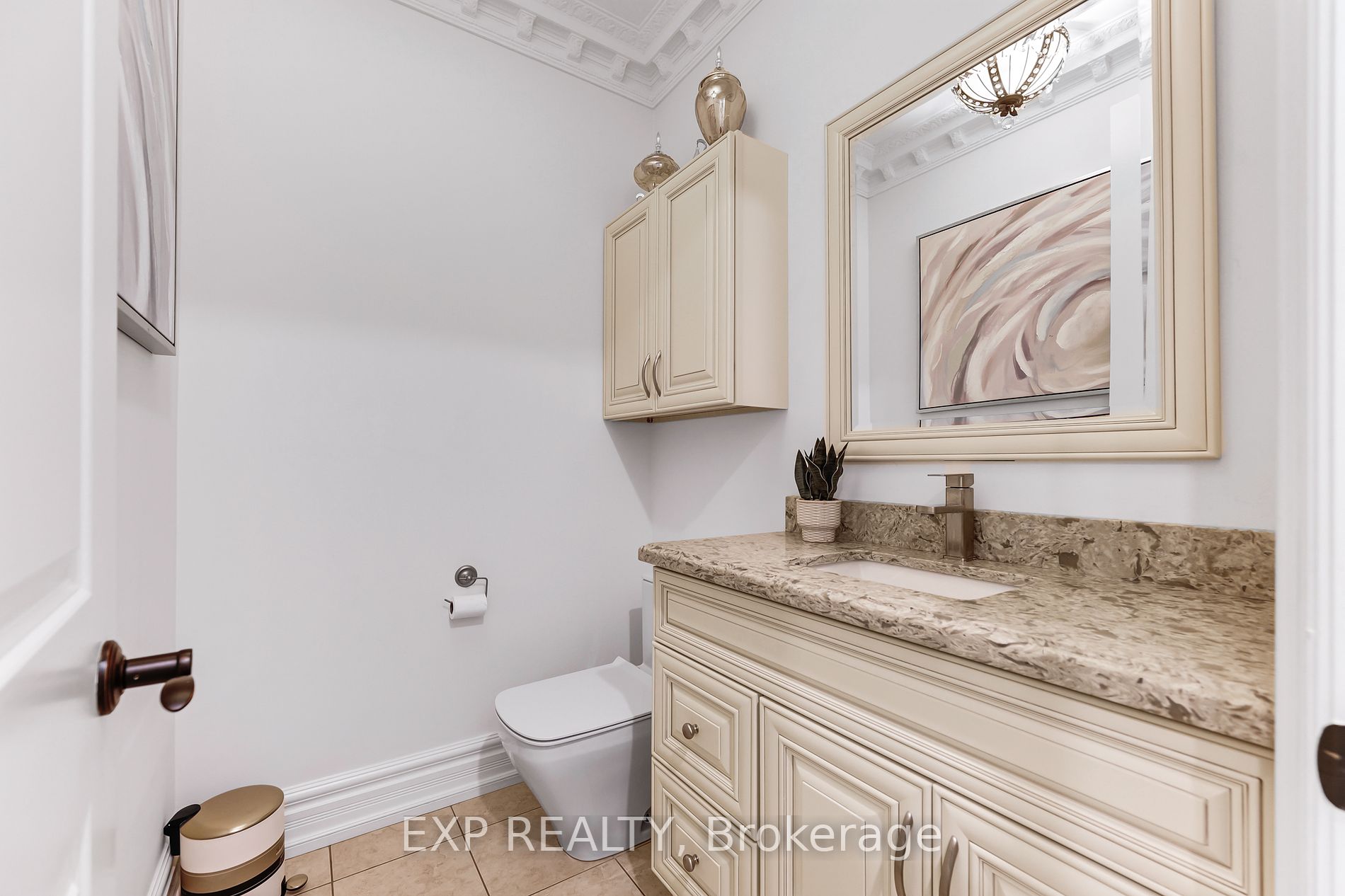 100 Glenheron Cres