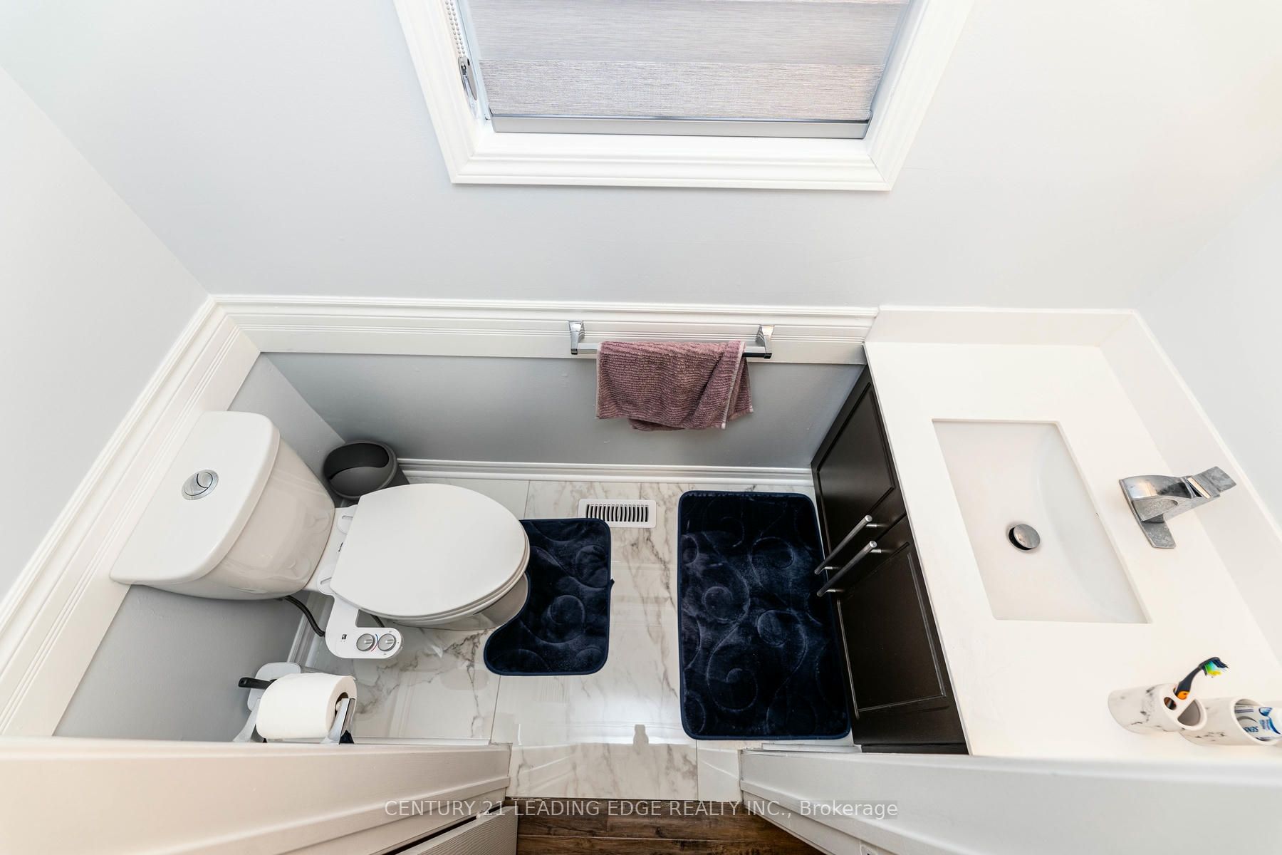 38 Roughley St