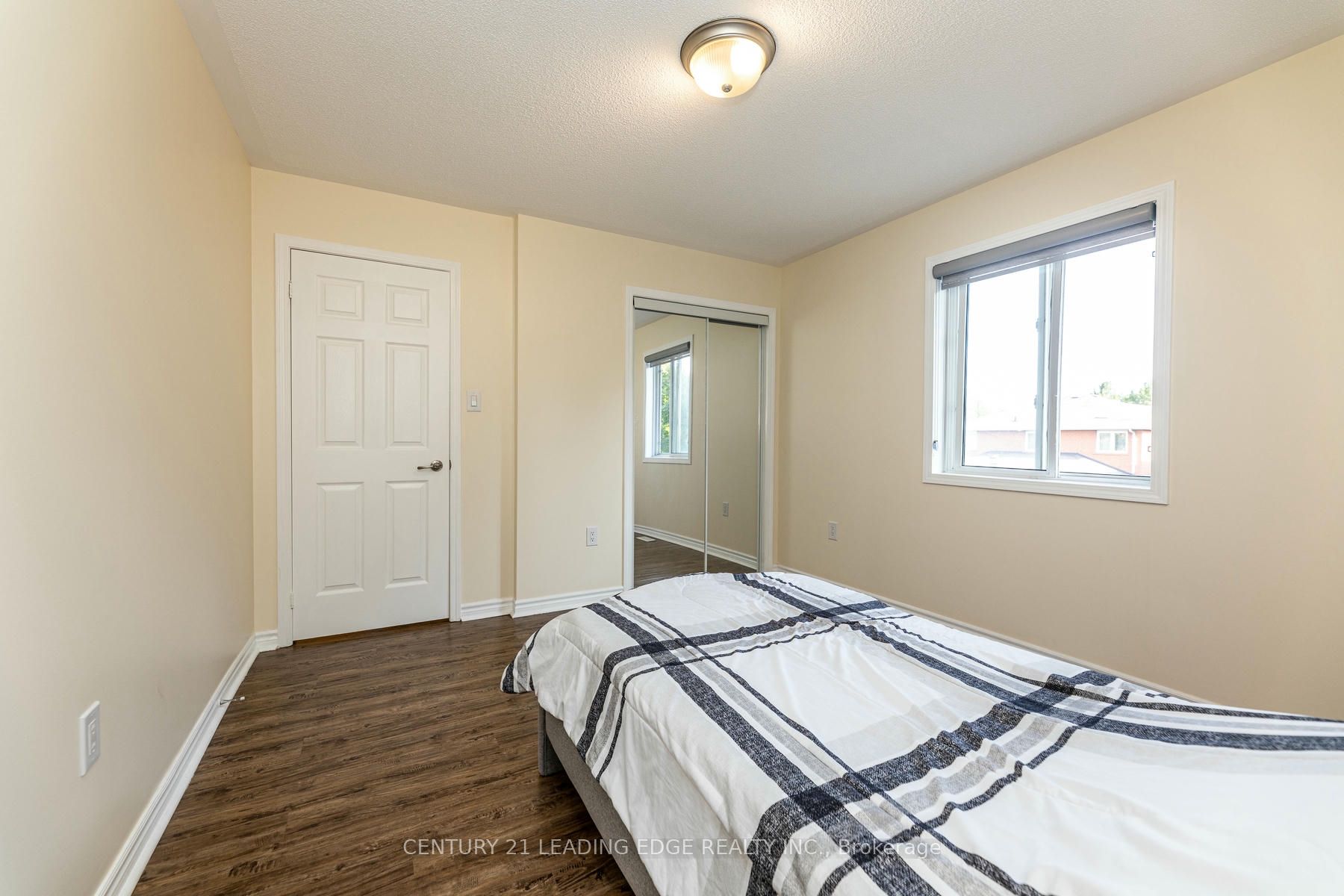 38 Roughley St
