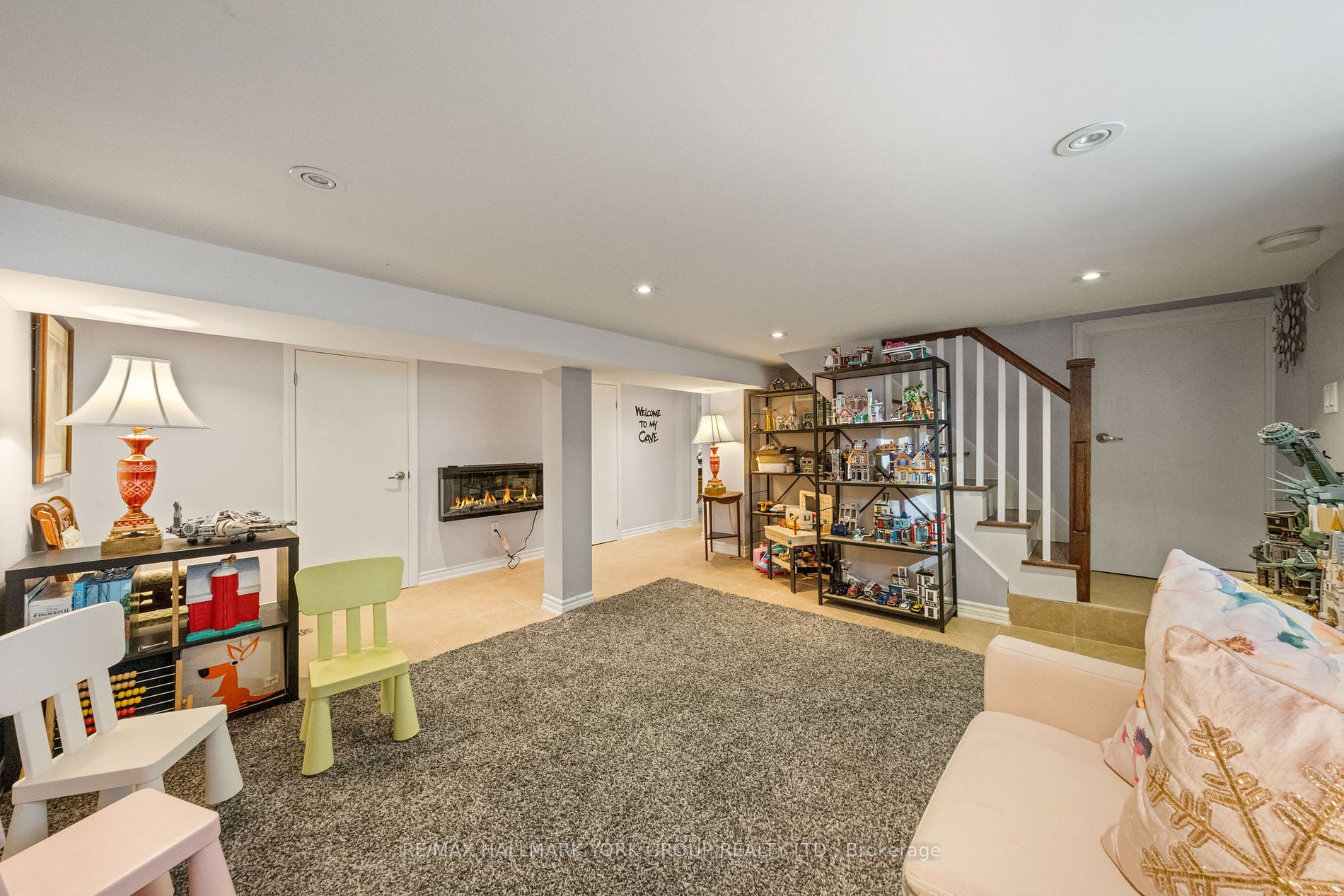 119 Richmond St