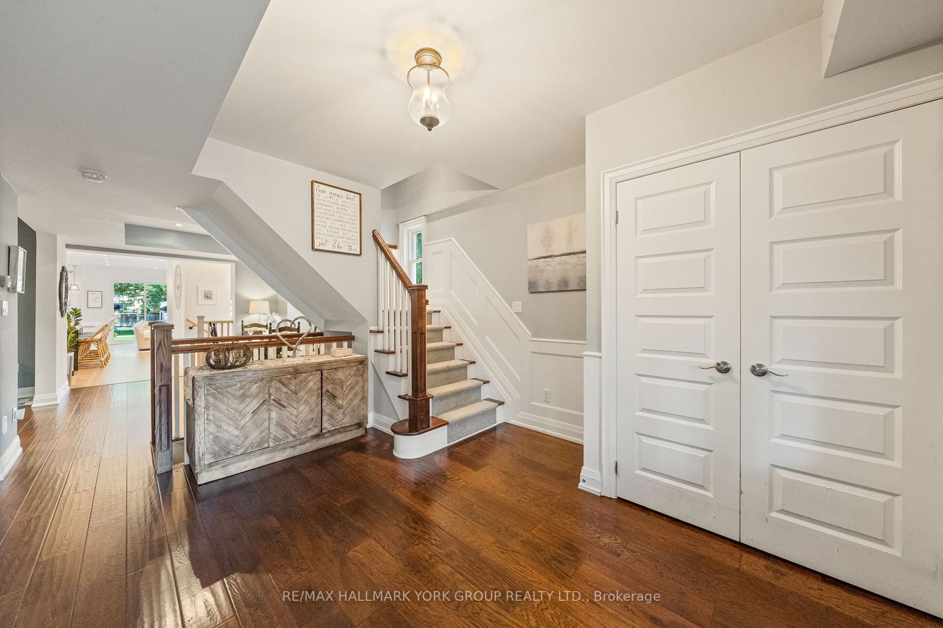 119 Richmond St