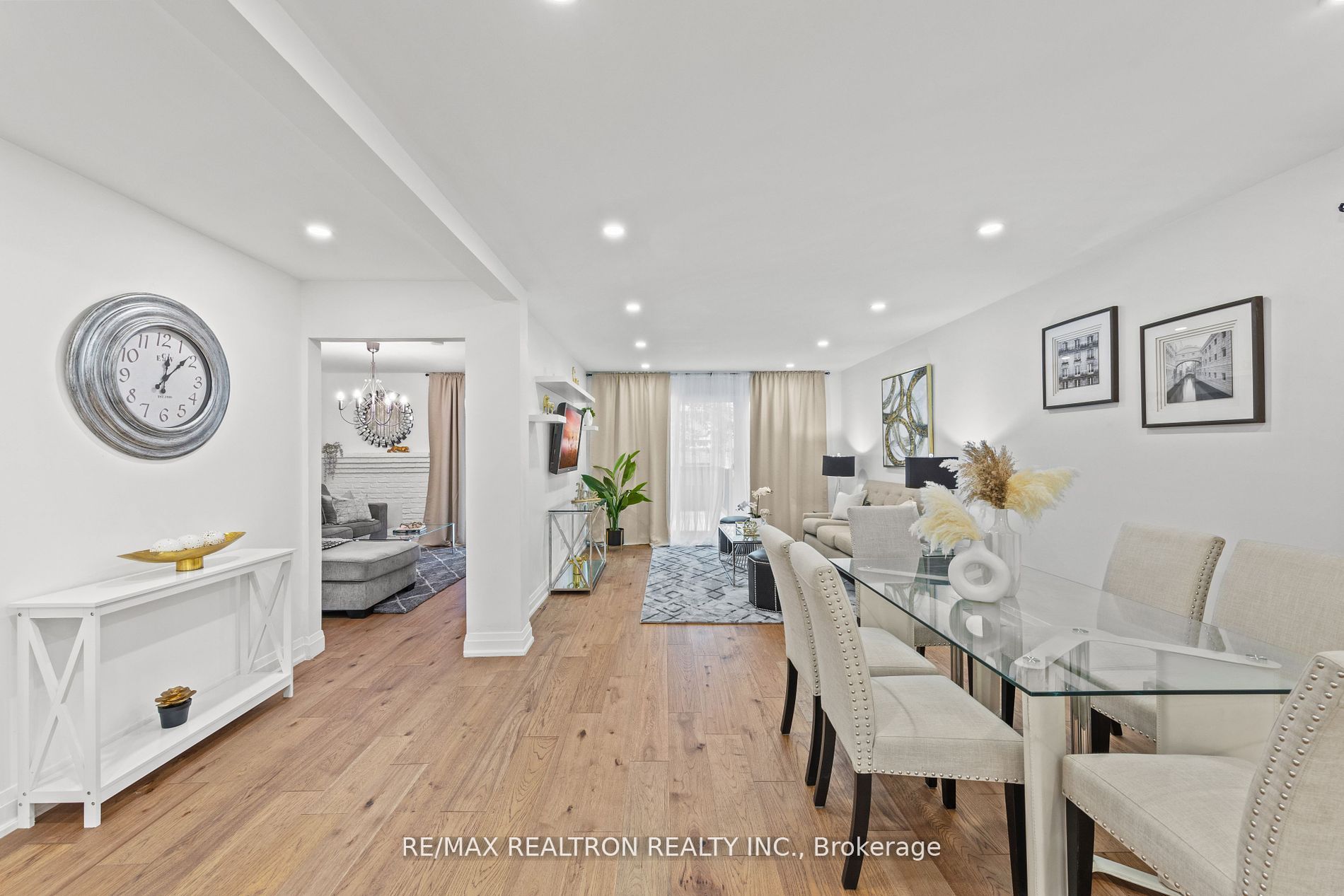 14 Mortimer Crt