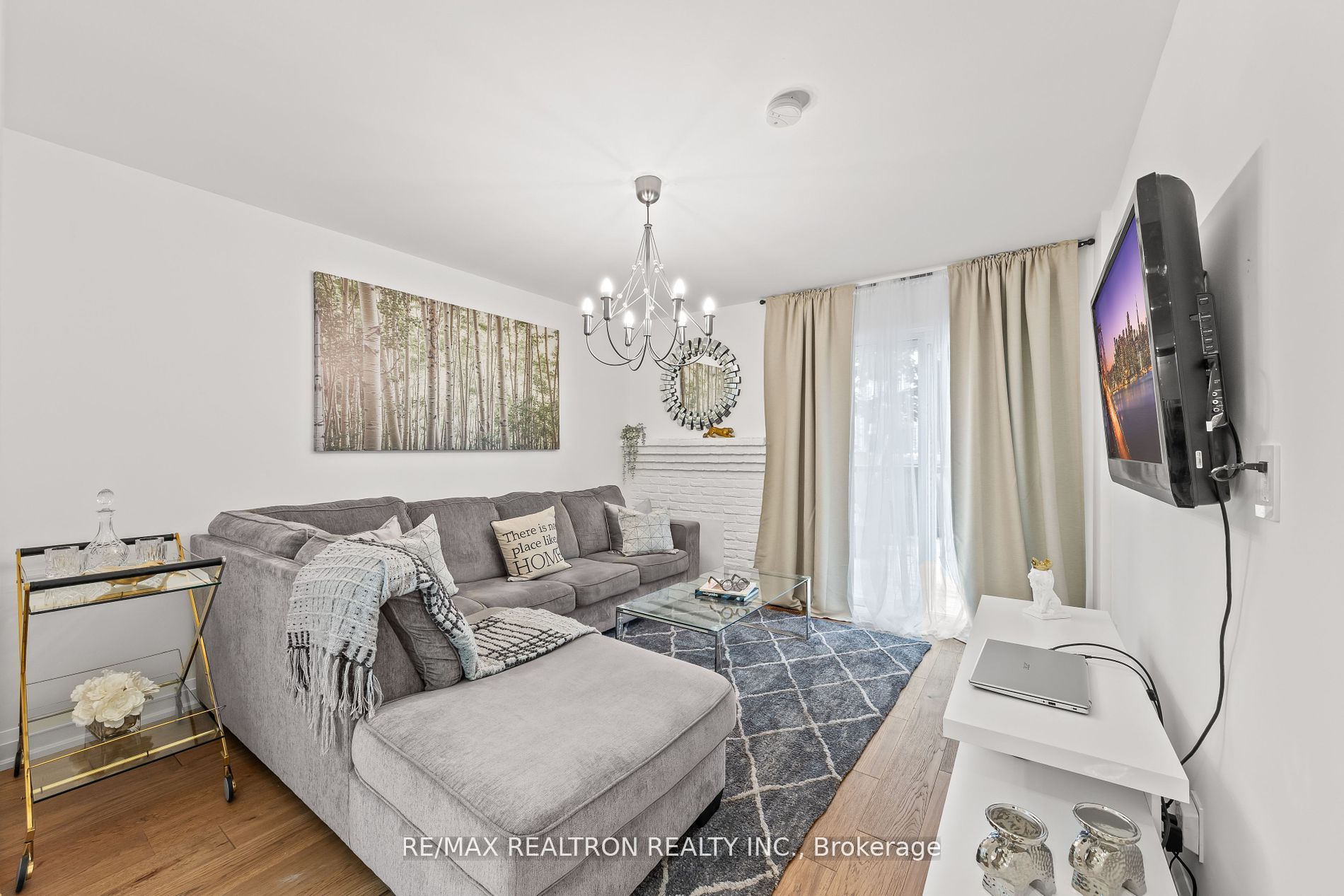 14 Mortimer Crt