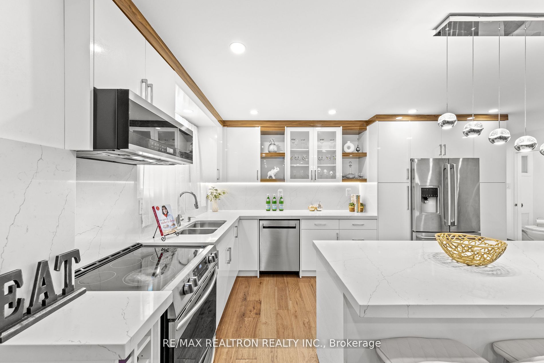 14 Mortimer Crt