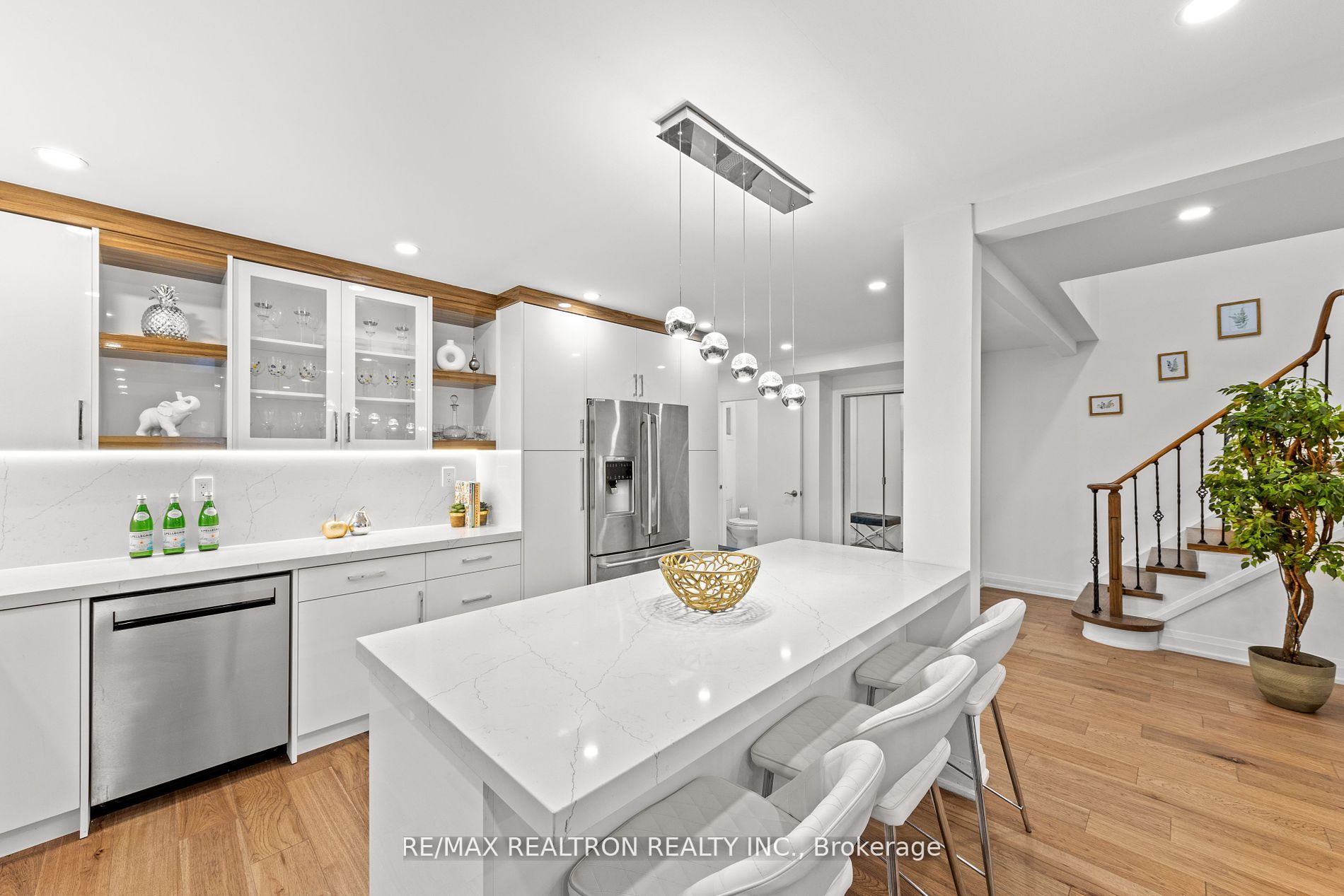 14 Mortimer Crt