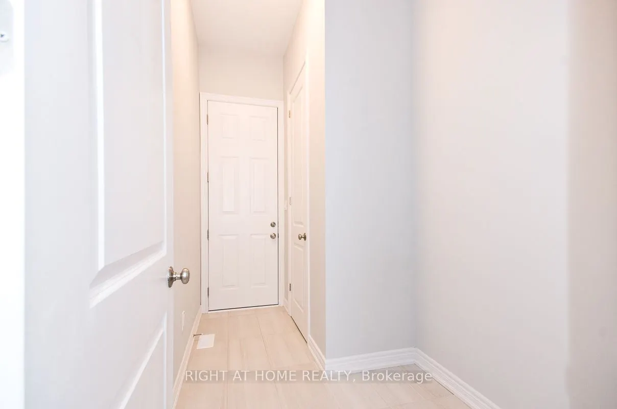 92 Pine Hill Cres