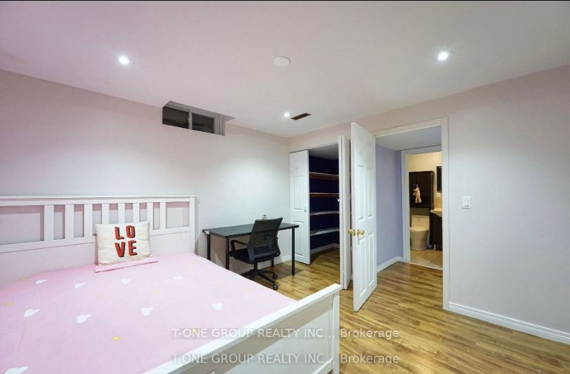 73 Dunbar Cres, #Bsmt