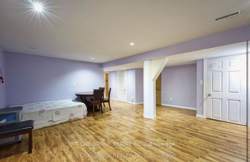 73 Dunbar Cres, #Bsmt