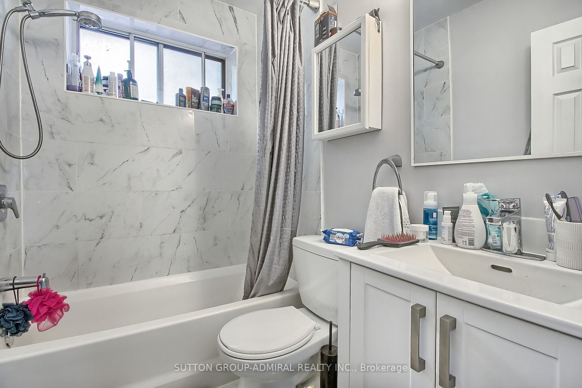 211 Axminster Dr