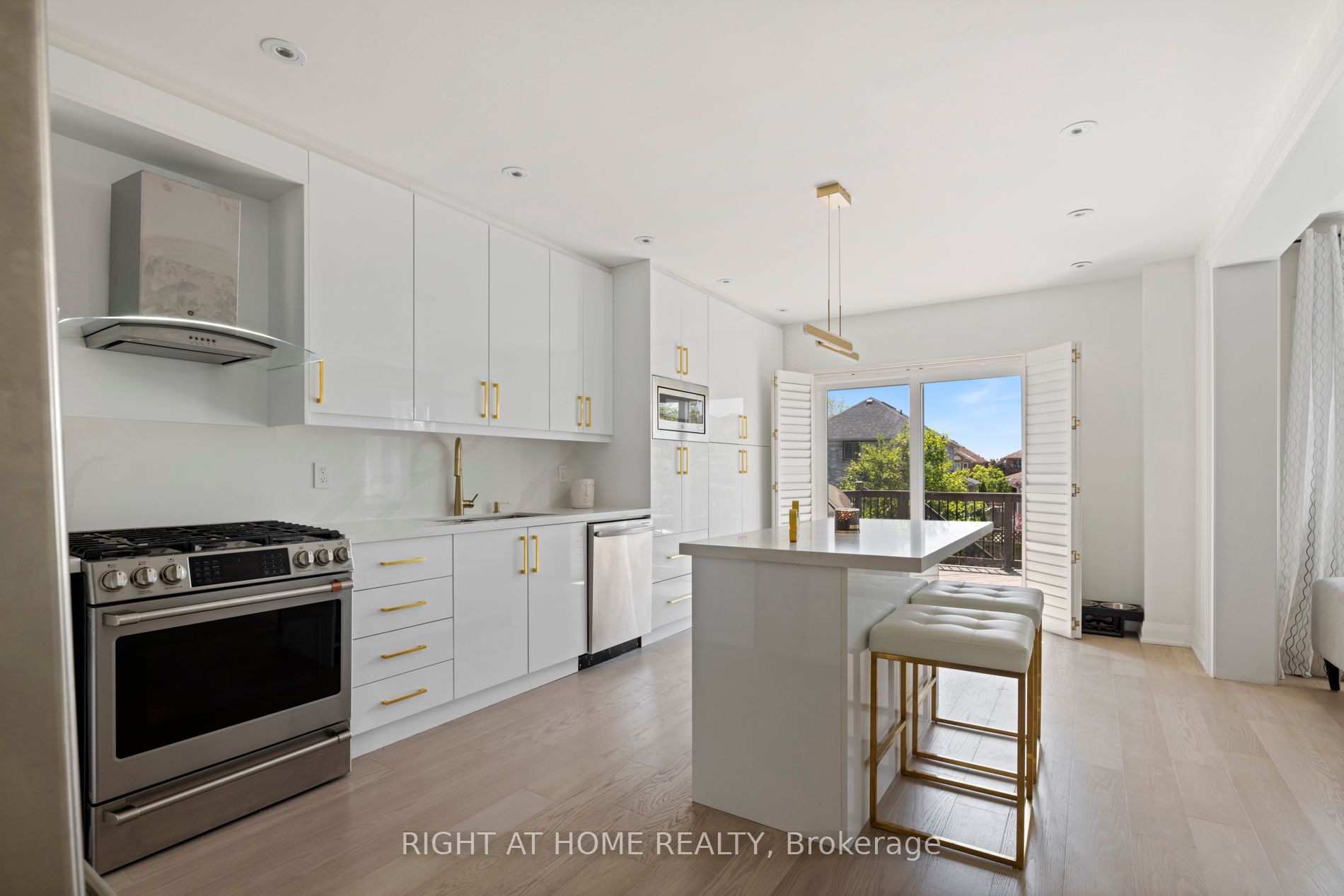 53 Salt Creek Ave