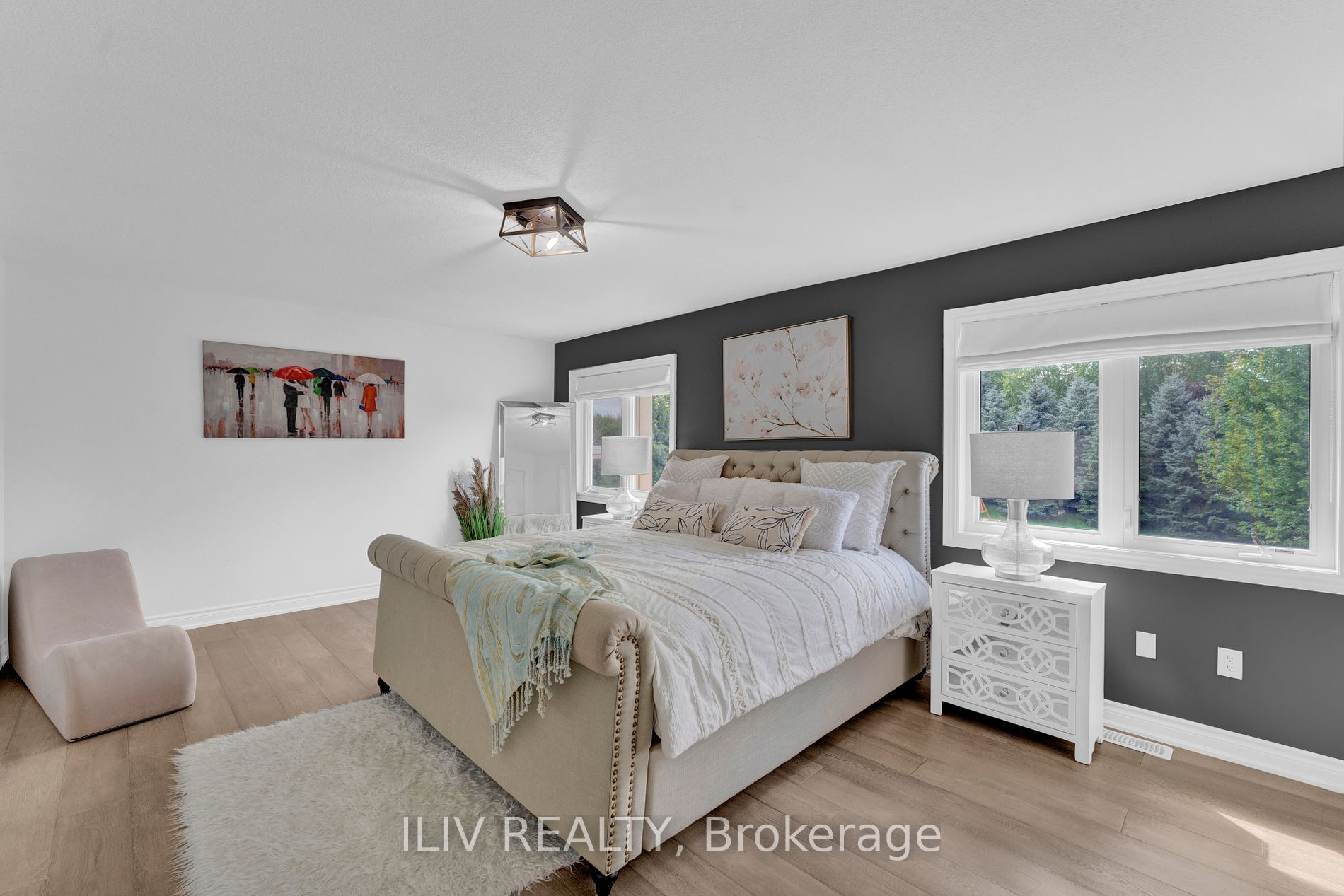 41 Country Club Cres
