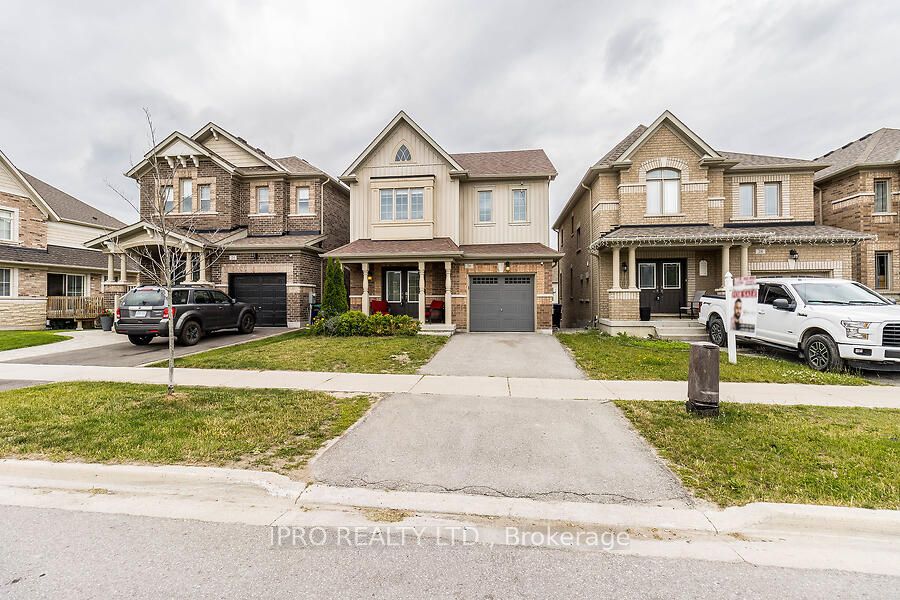 26 Willoughby Way S