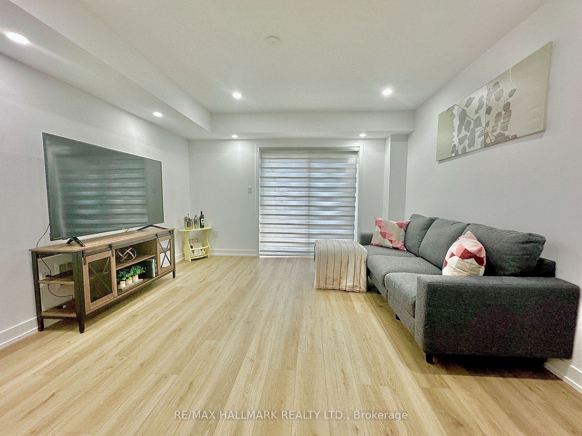 37 Benoit St