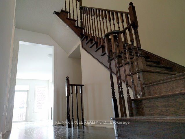 47 Gower Dr