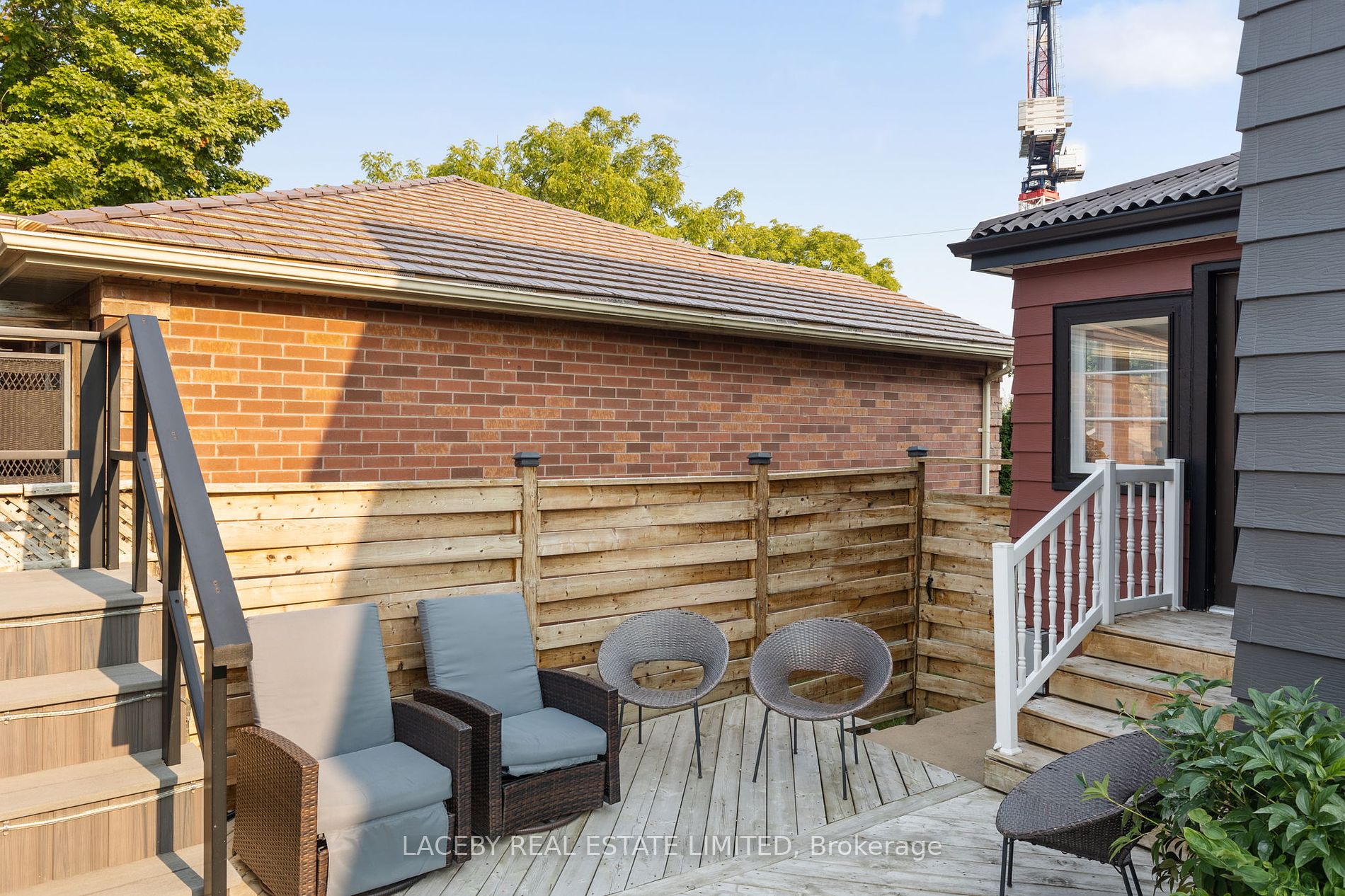 57 Hurd St
