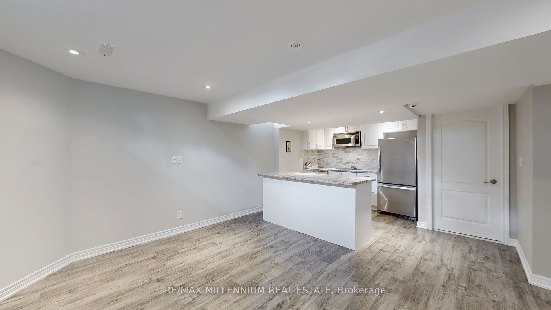 239 Vellore Woods Blvd