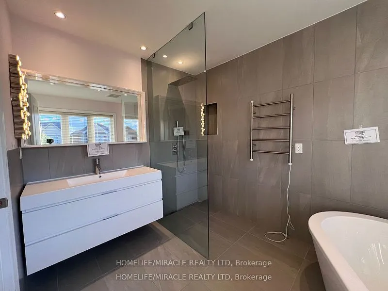 52 Cider Cres
