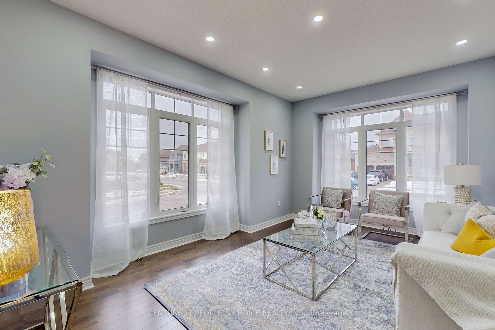 227 Inverness Way