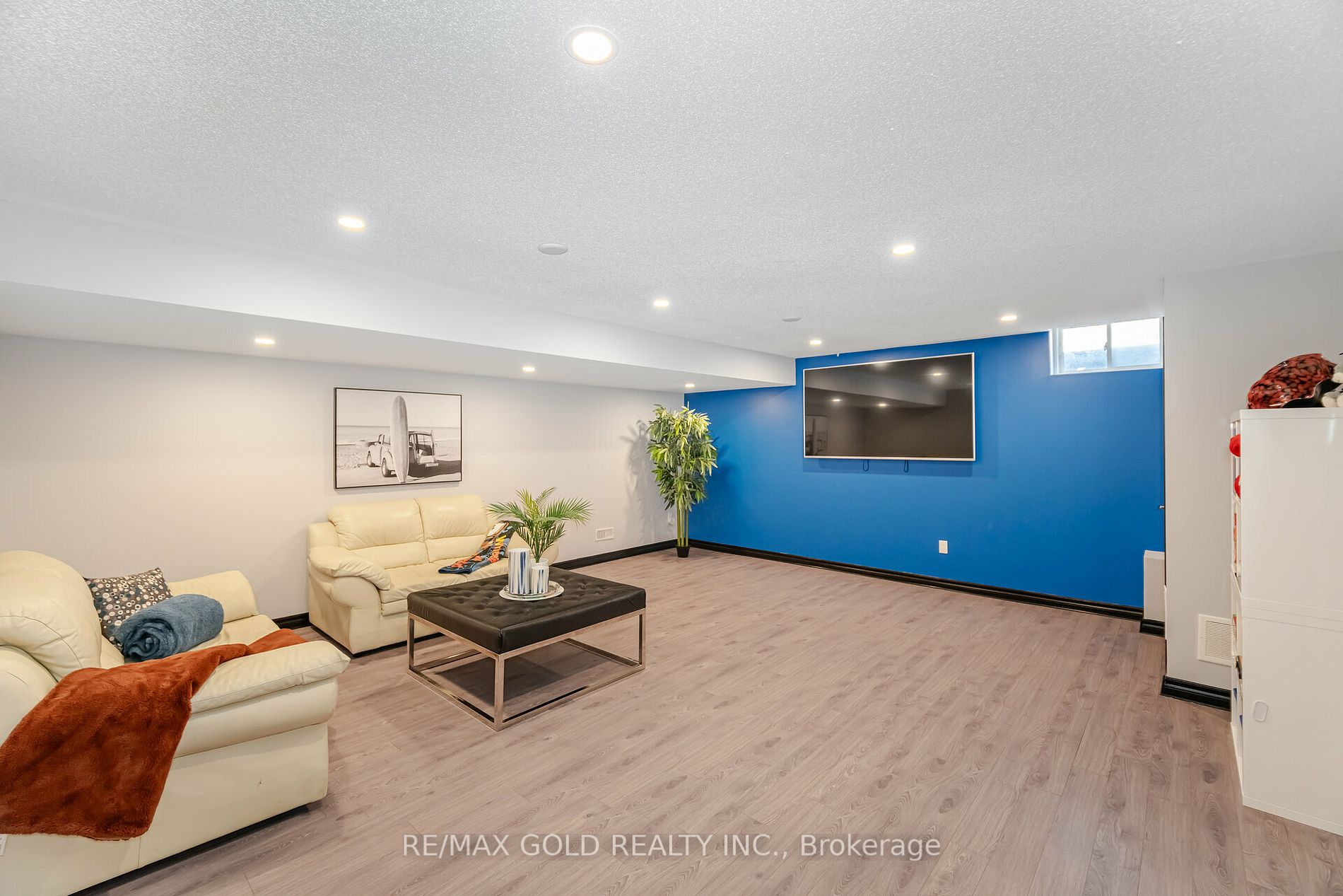 54 Zachary Pl