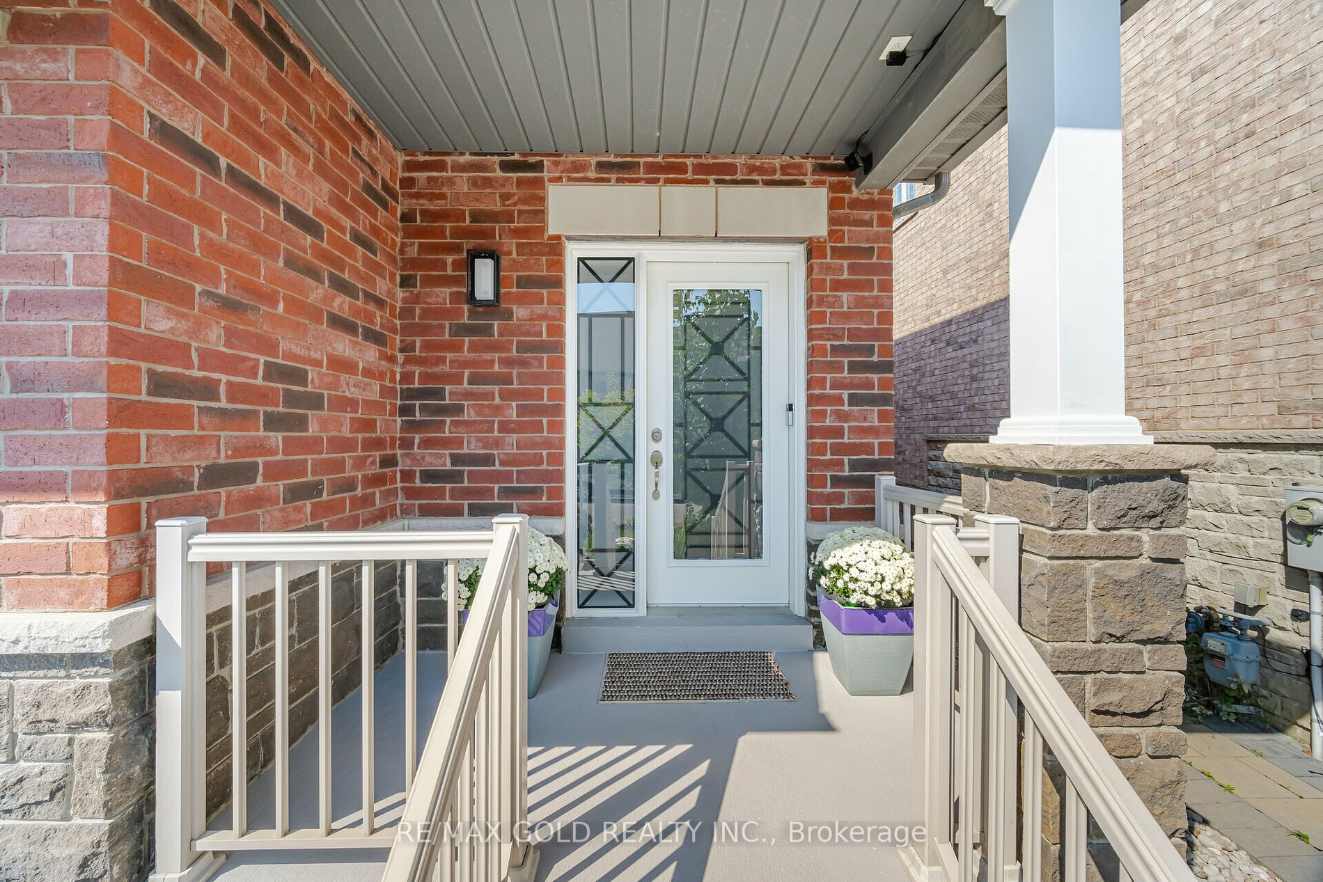54 Zachary Pl