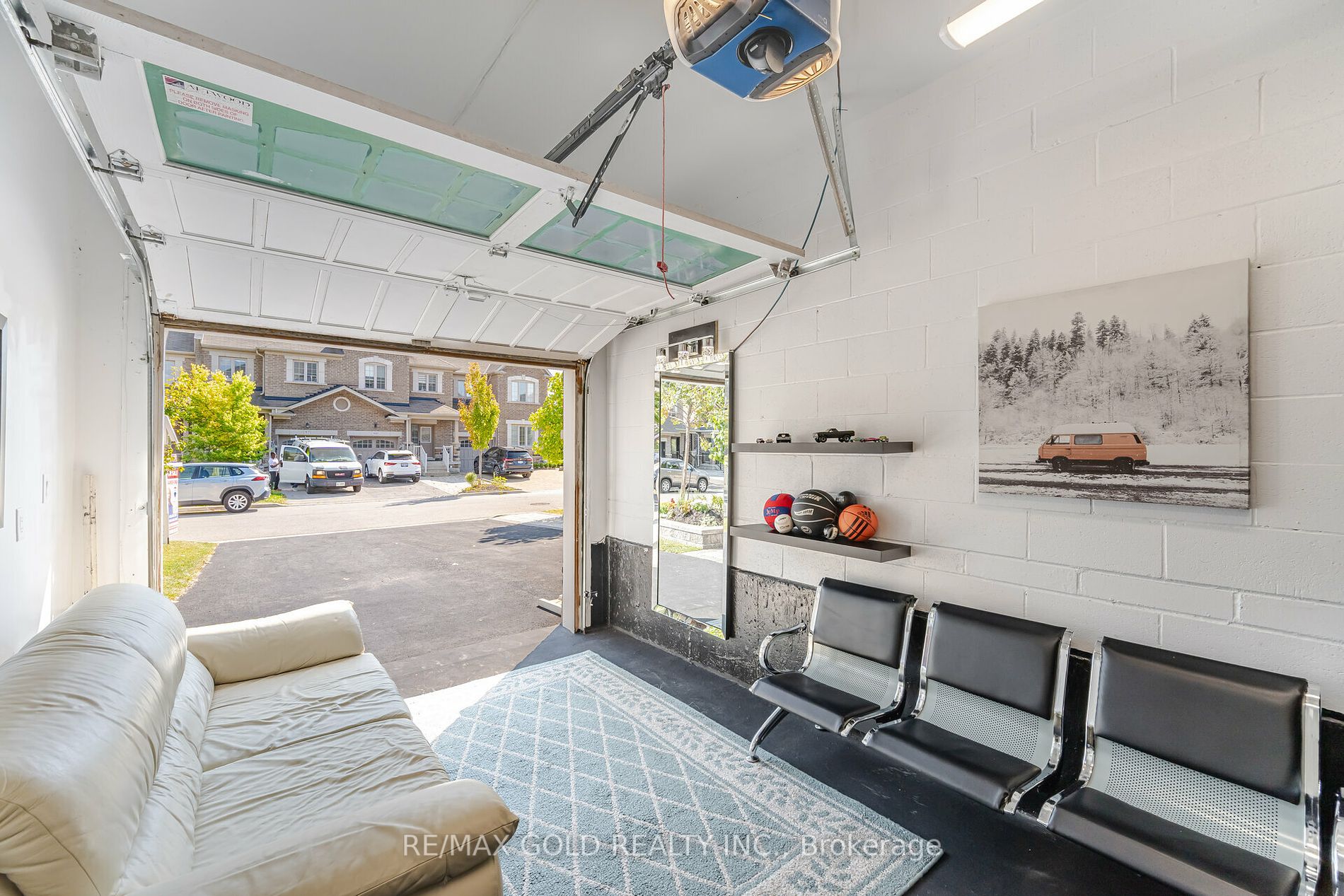 54 Zachary Pl