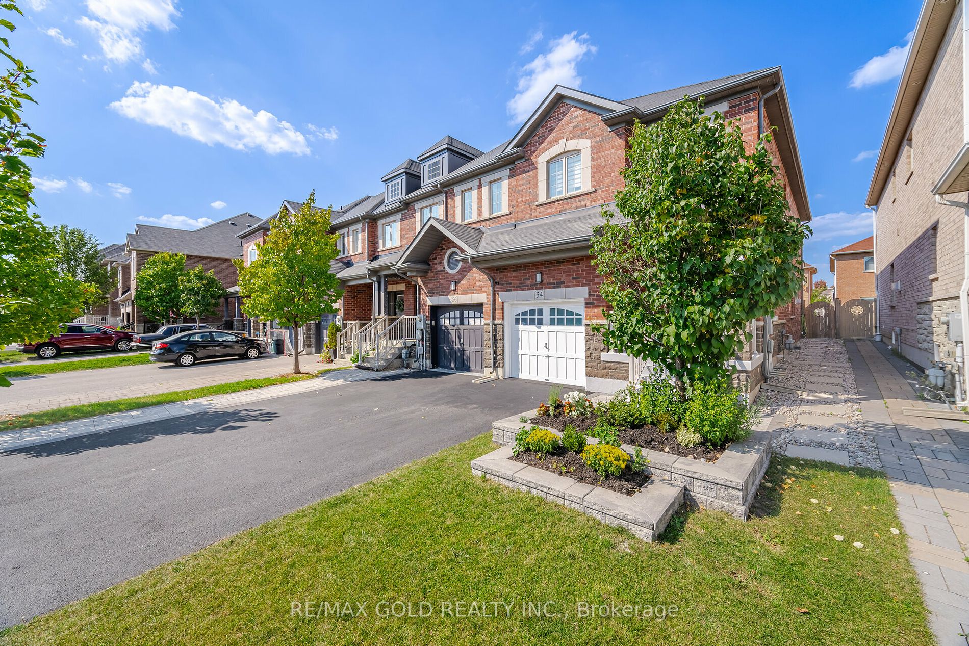 54 Zachary Pl