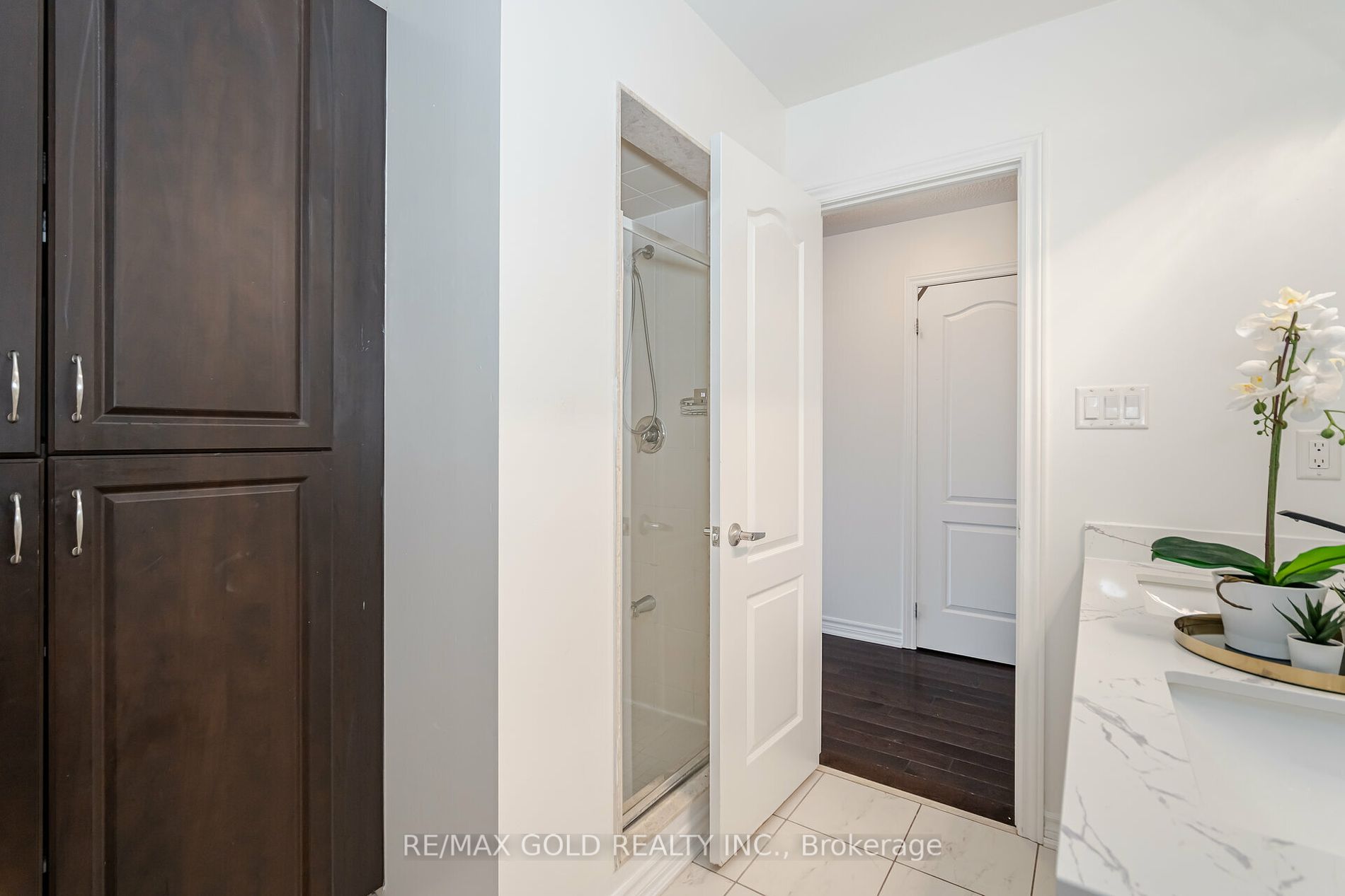 54 Zachary Pl