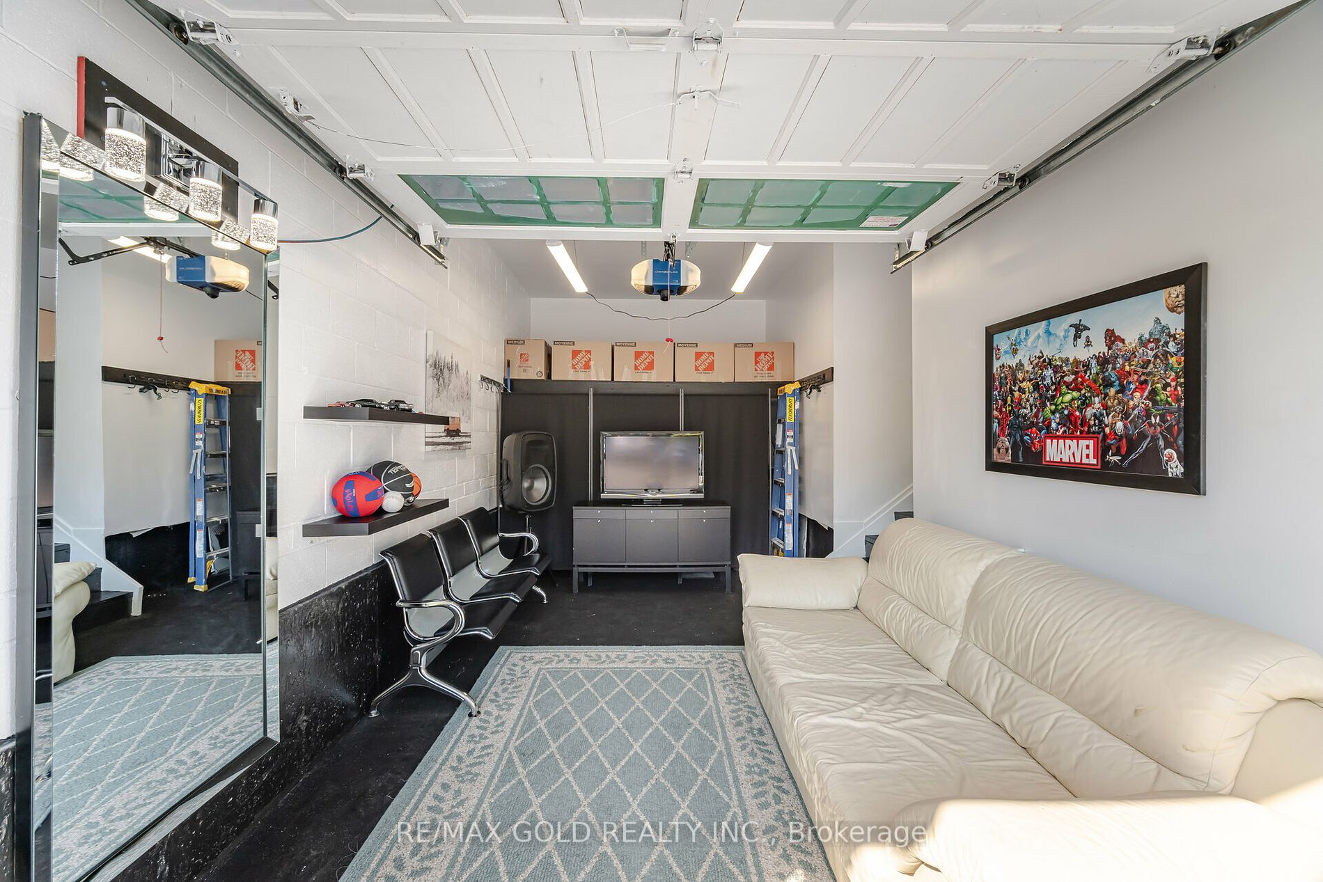 54 Zachary Pl