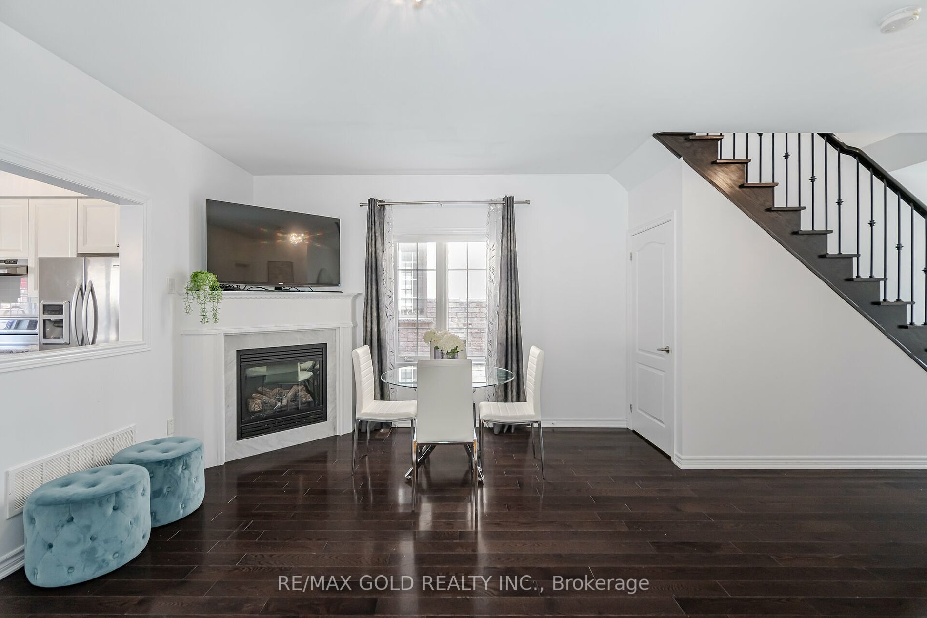 54 Zachary Pl