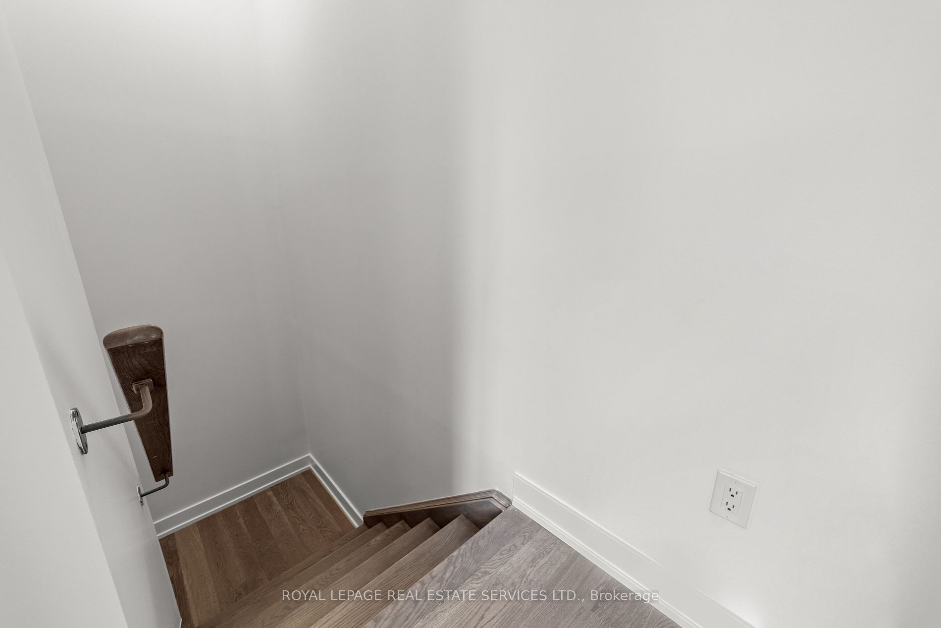 9560 Islington Ave, #L113