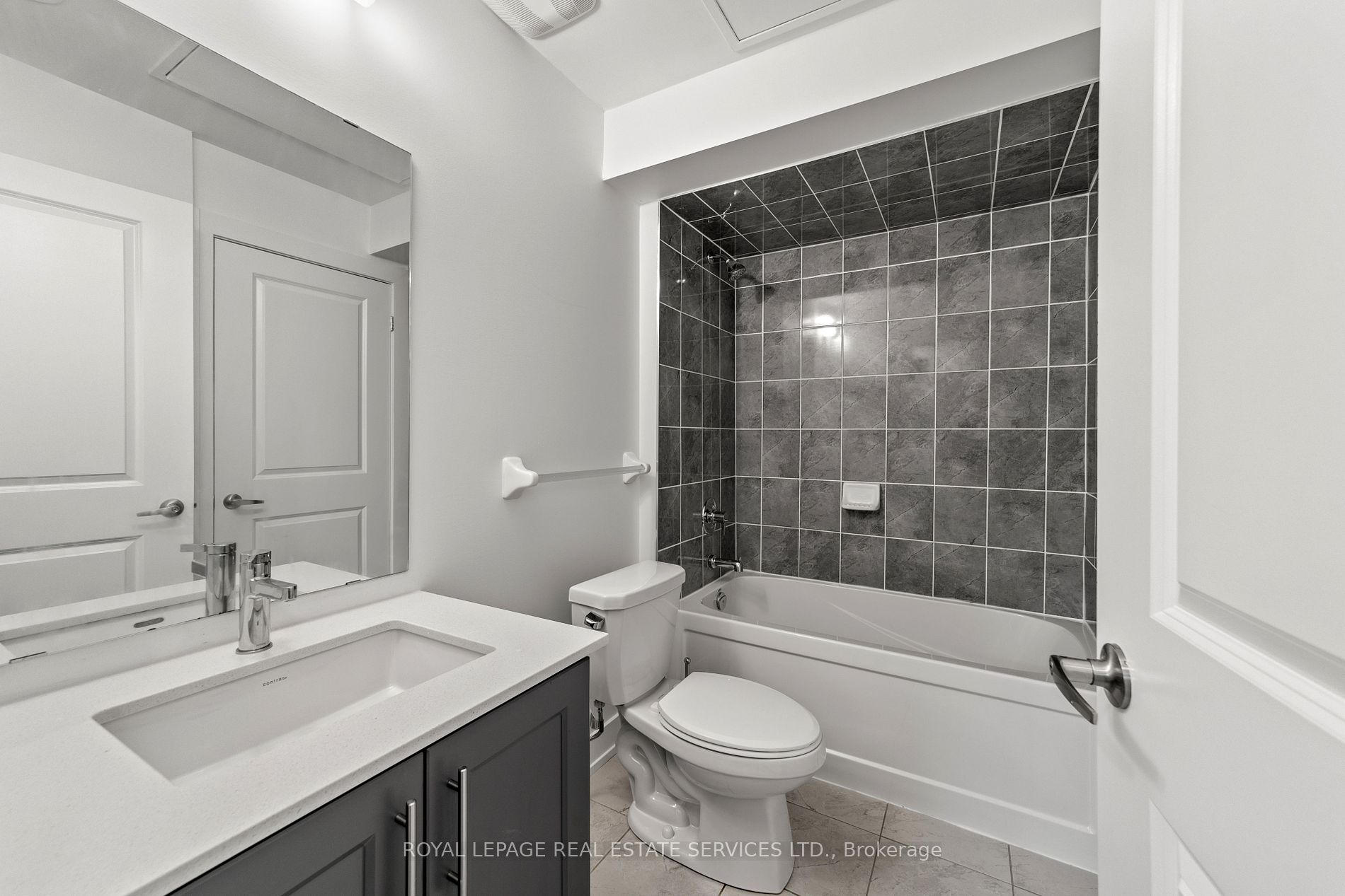 9560 Islington Ave, #L113