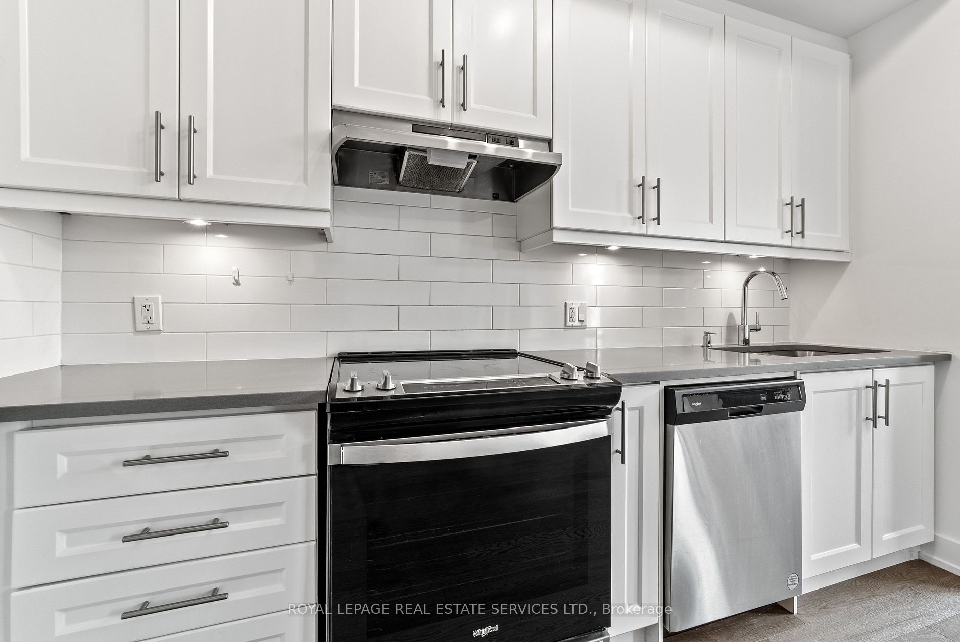 9560 Islington Ave, #L113