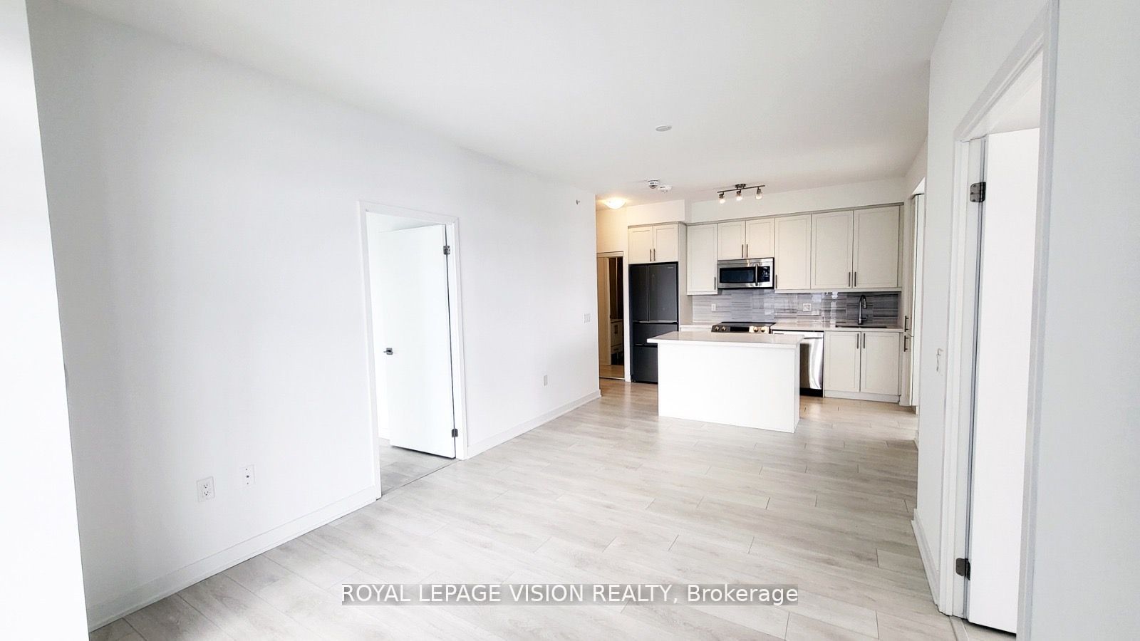 75 Oneida Crescent #1608