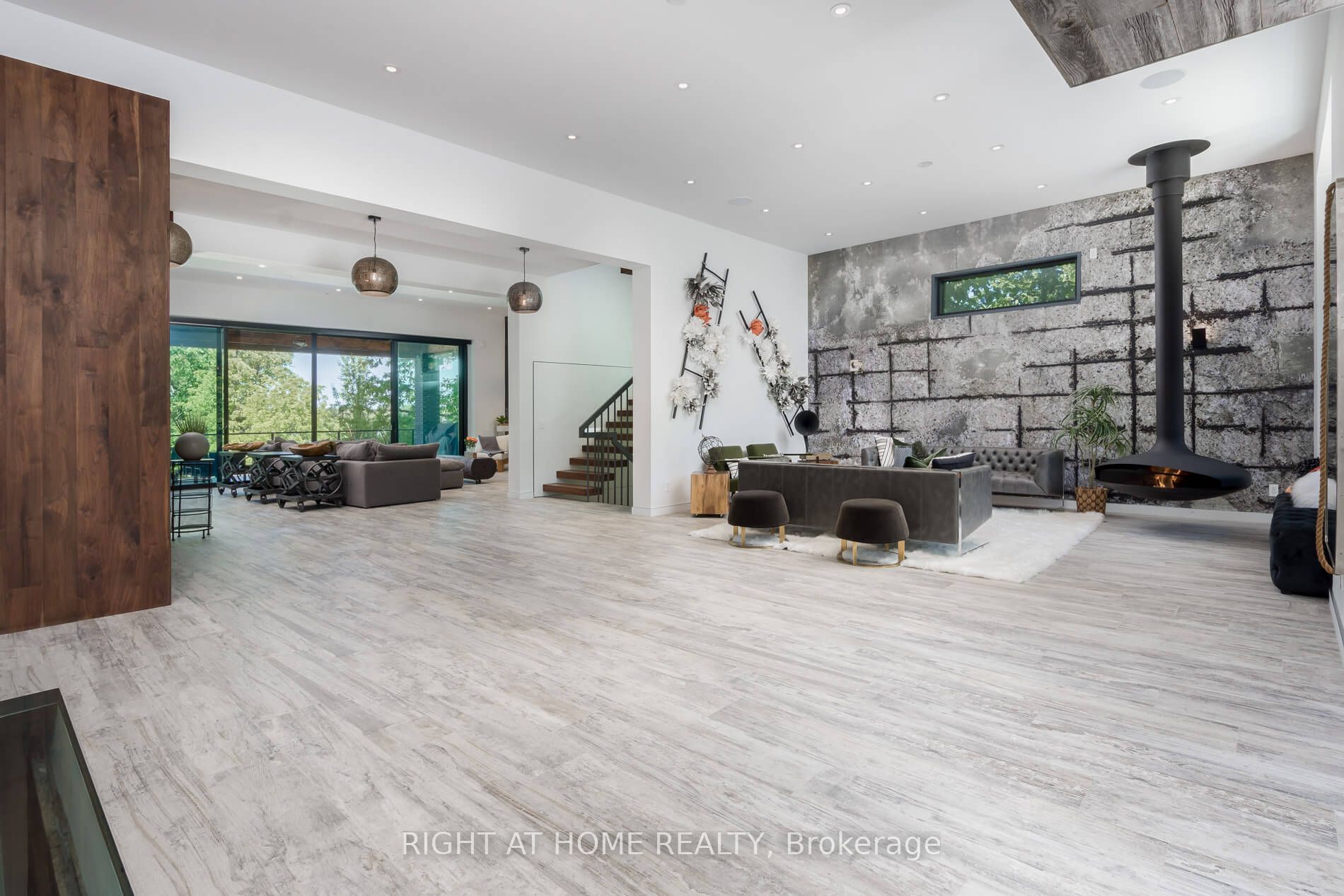 390 Sunset Beach Rd