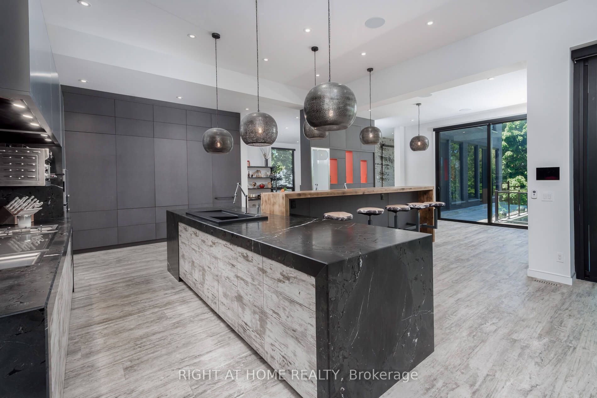 390 Sunset Beach Rd