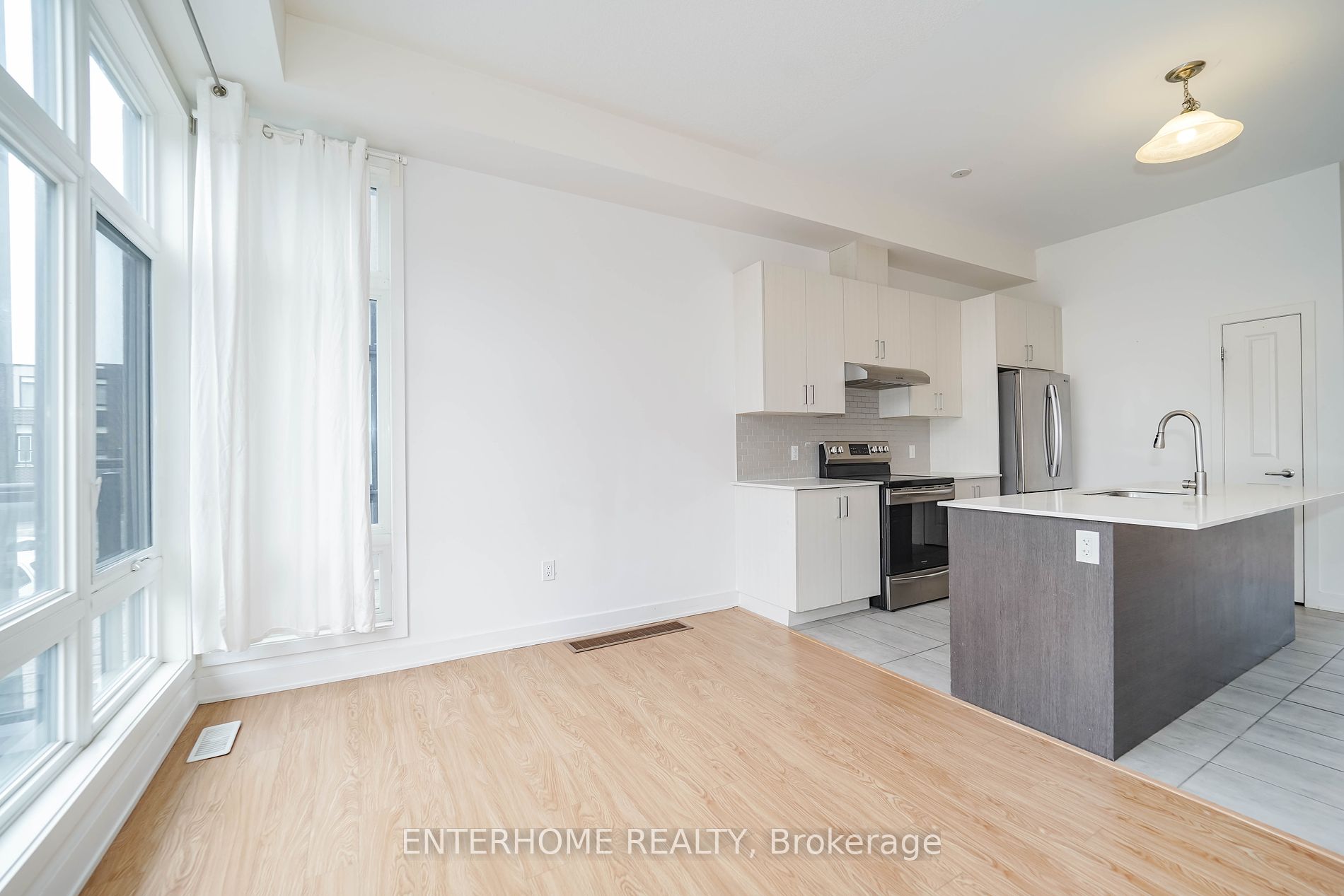119 Carpaccio Ave