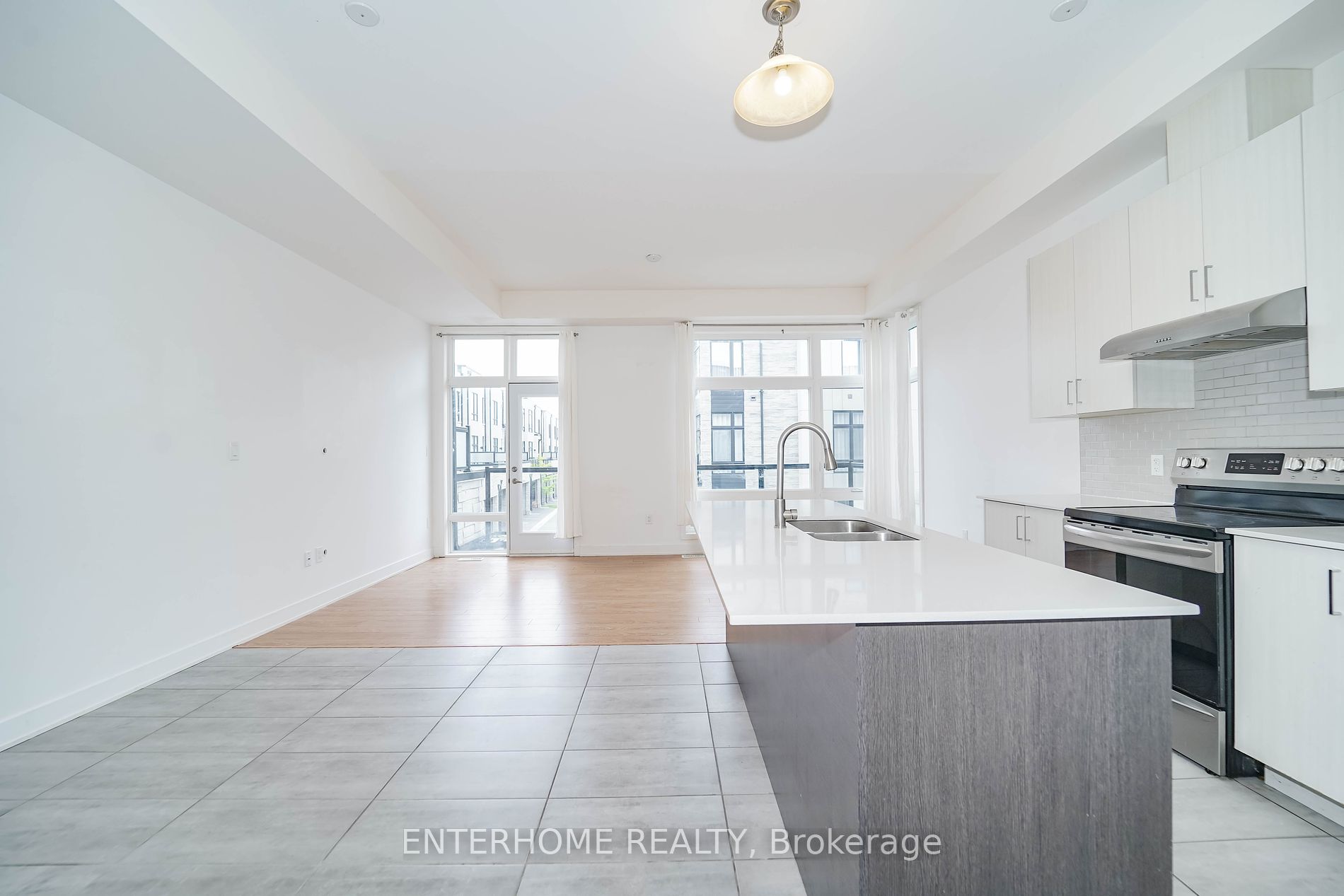 119 Carpaccio Ave