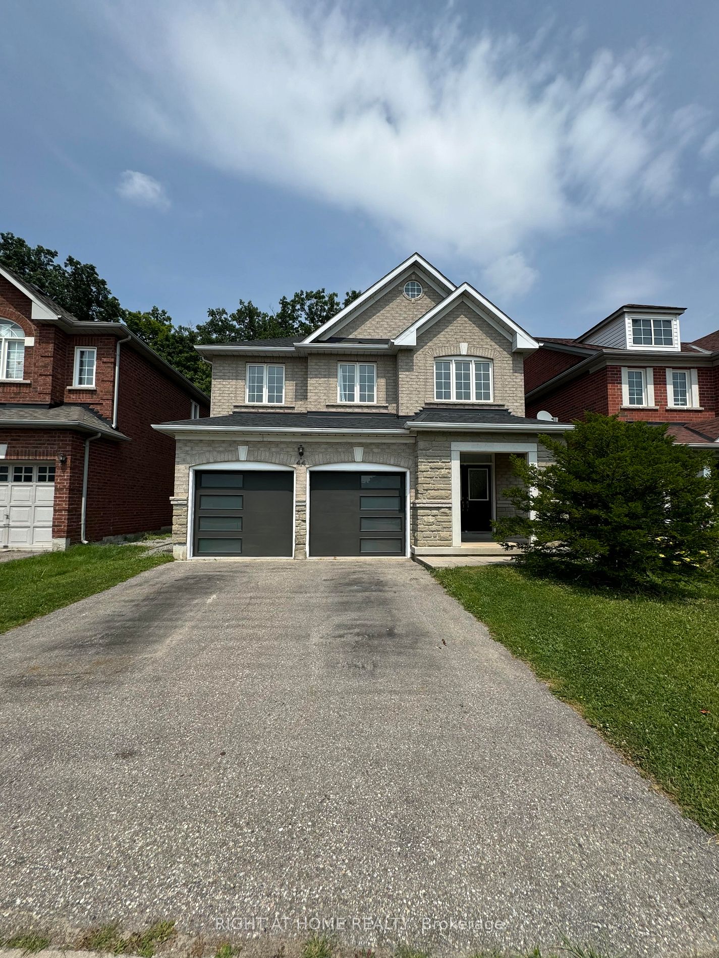 44 Canyon Hill Avenue