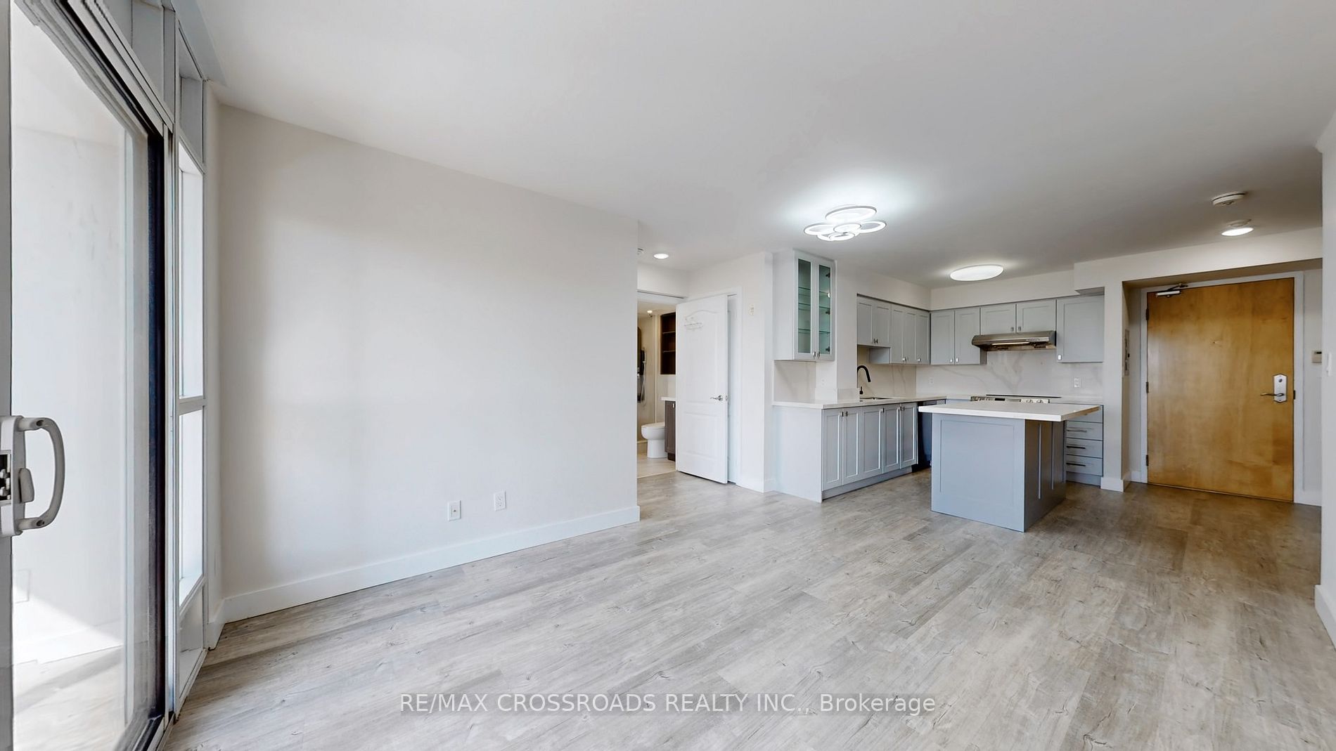 7373 Kennedy Rd, #705