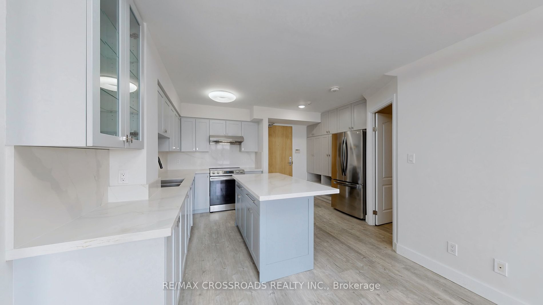 7373 Kennedy Rd, #705